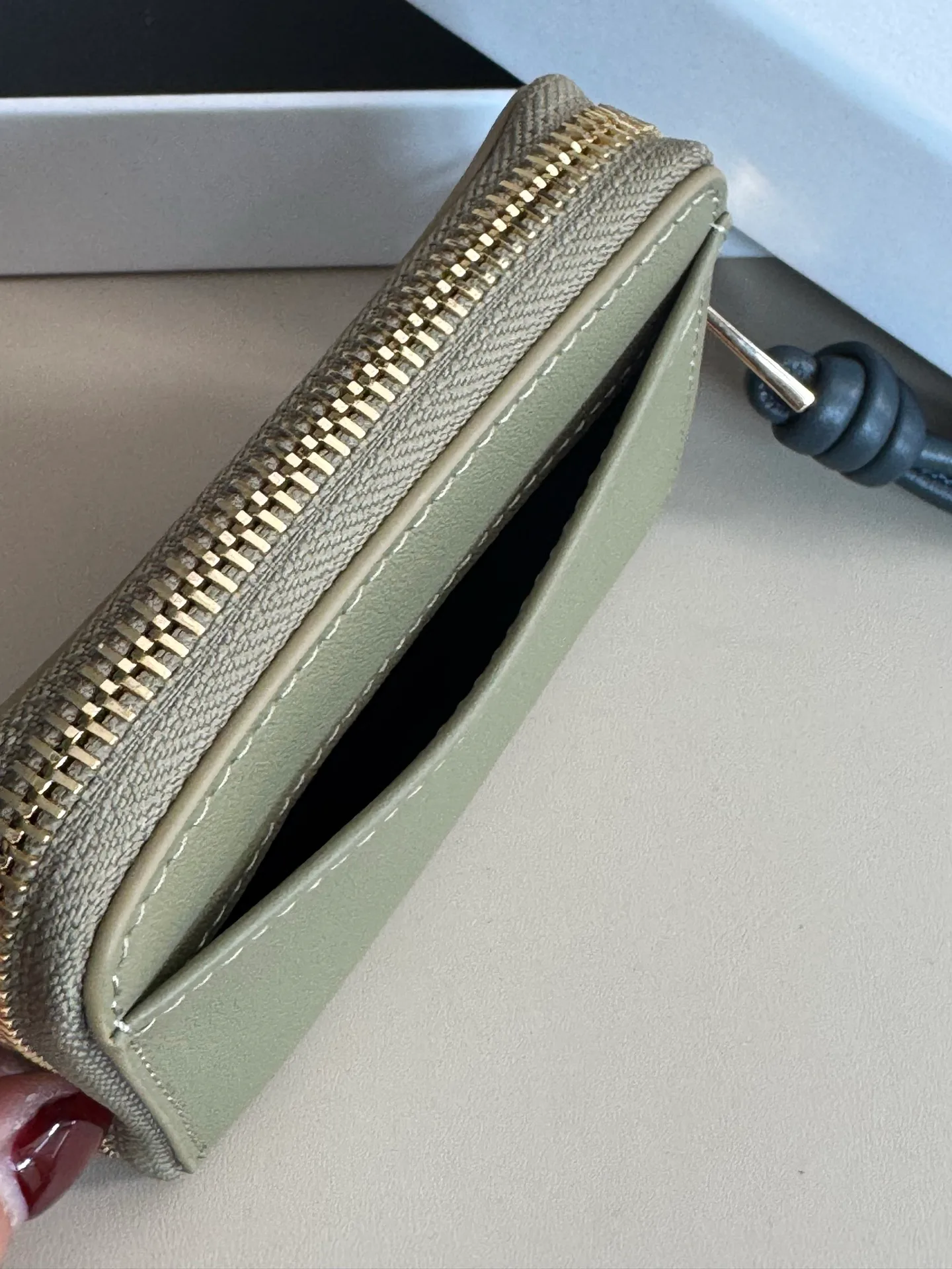 Клатчи Женские Loewe 5029645