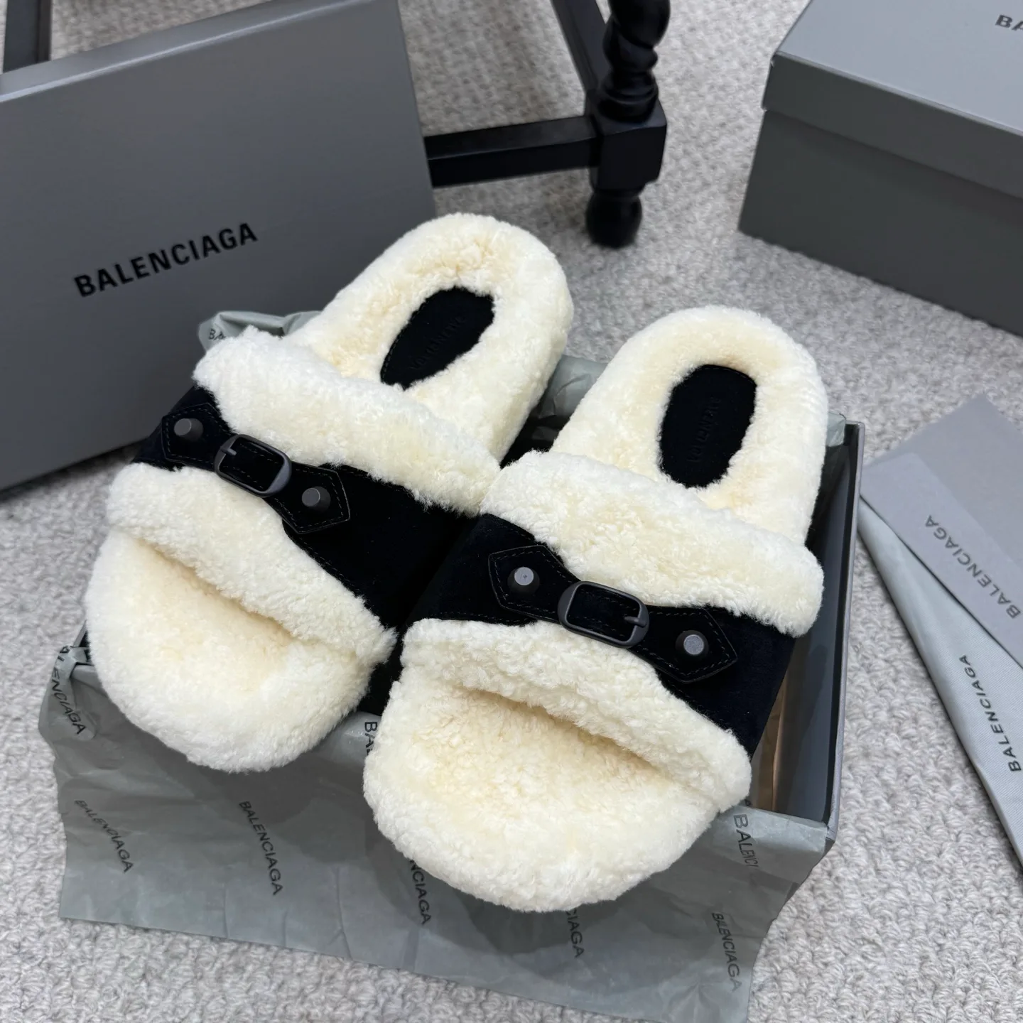 Тапочки Женские Balenciaga 204661