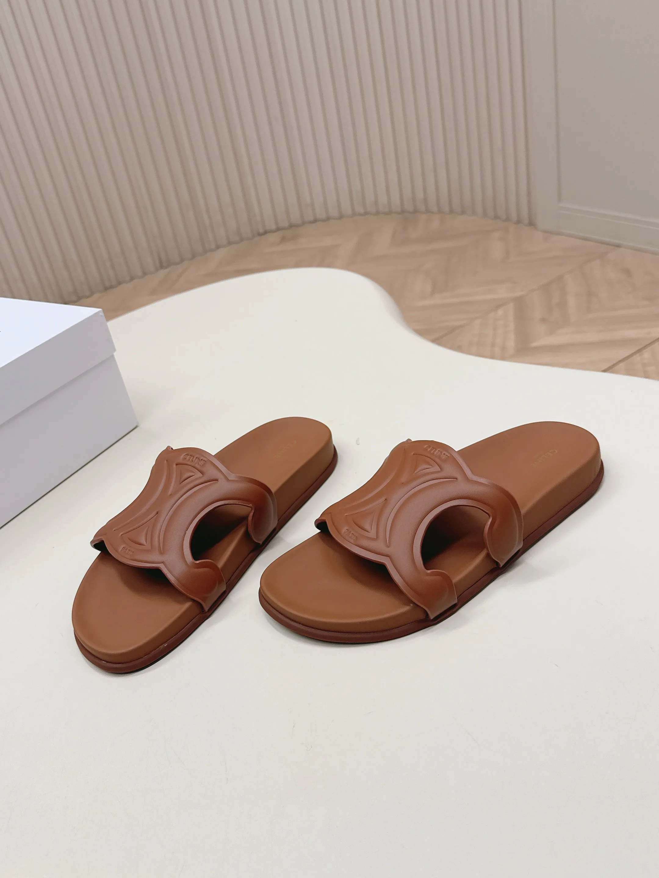 Сандалии Женские Celine 11648921