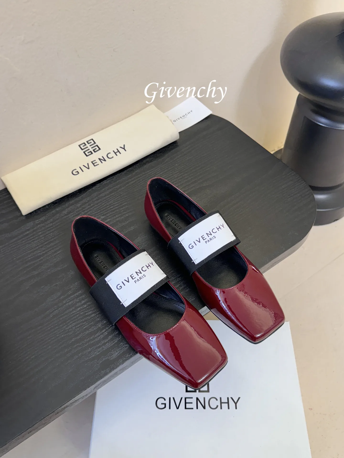 Балетки Женские Givenchy 2769050
