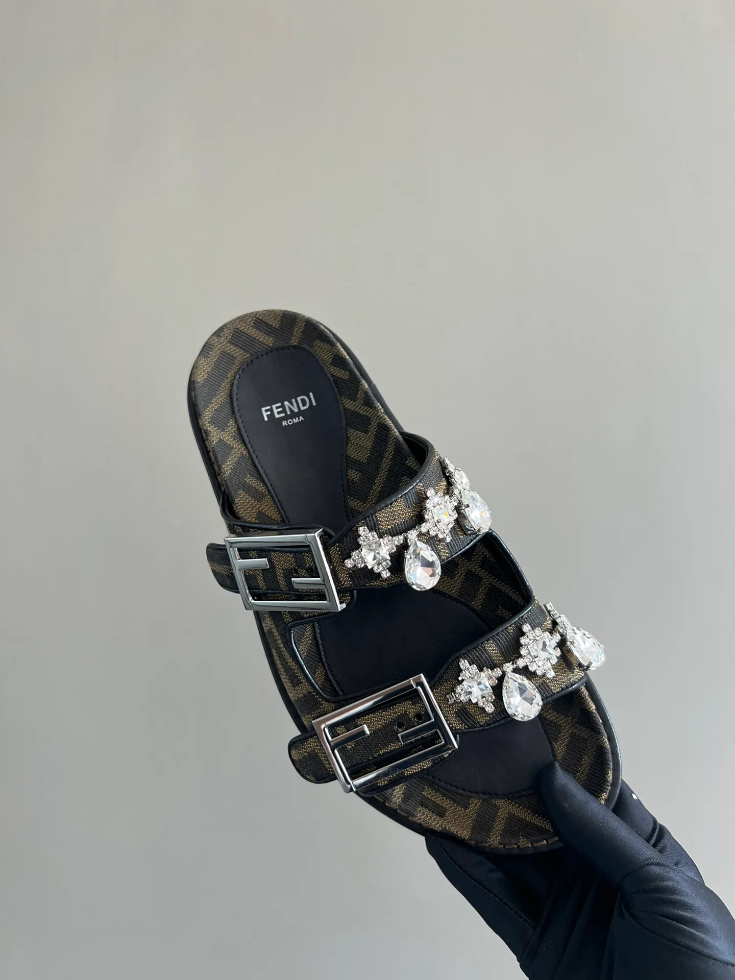 Шлепанцы Женские Fendi 5768