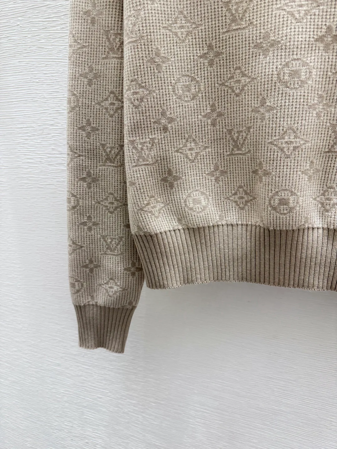 Джемперы И Свитеры Женские Louis Vuitton 18827138
