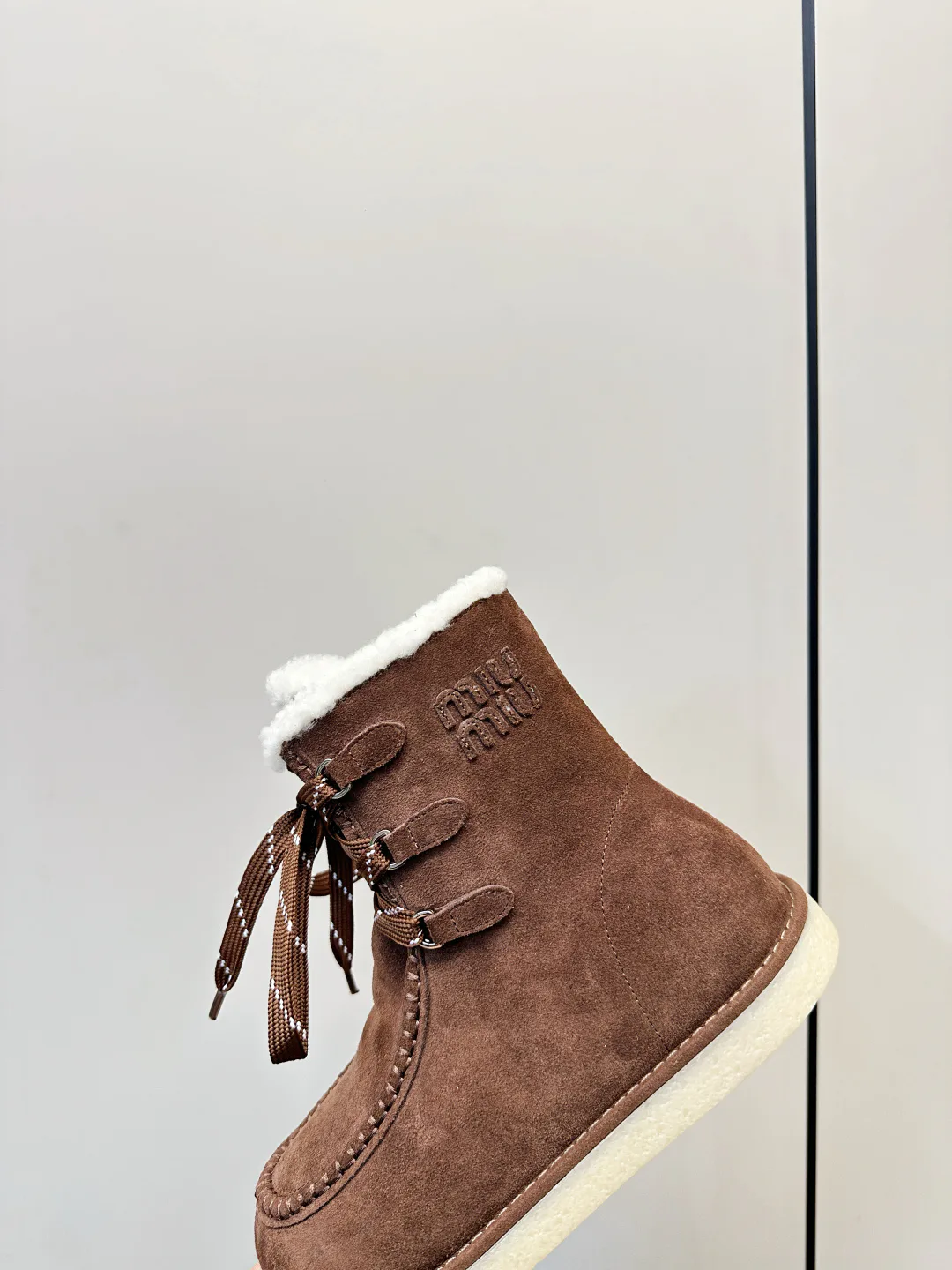 Угги Женские Miu Miu 18833601