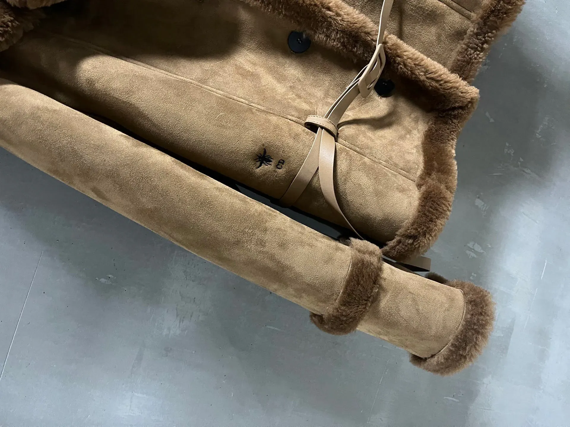 Кожаные Куртки И Дублёнки Женские Christian Dior 867554