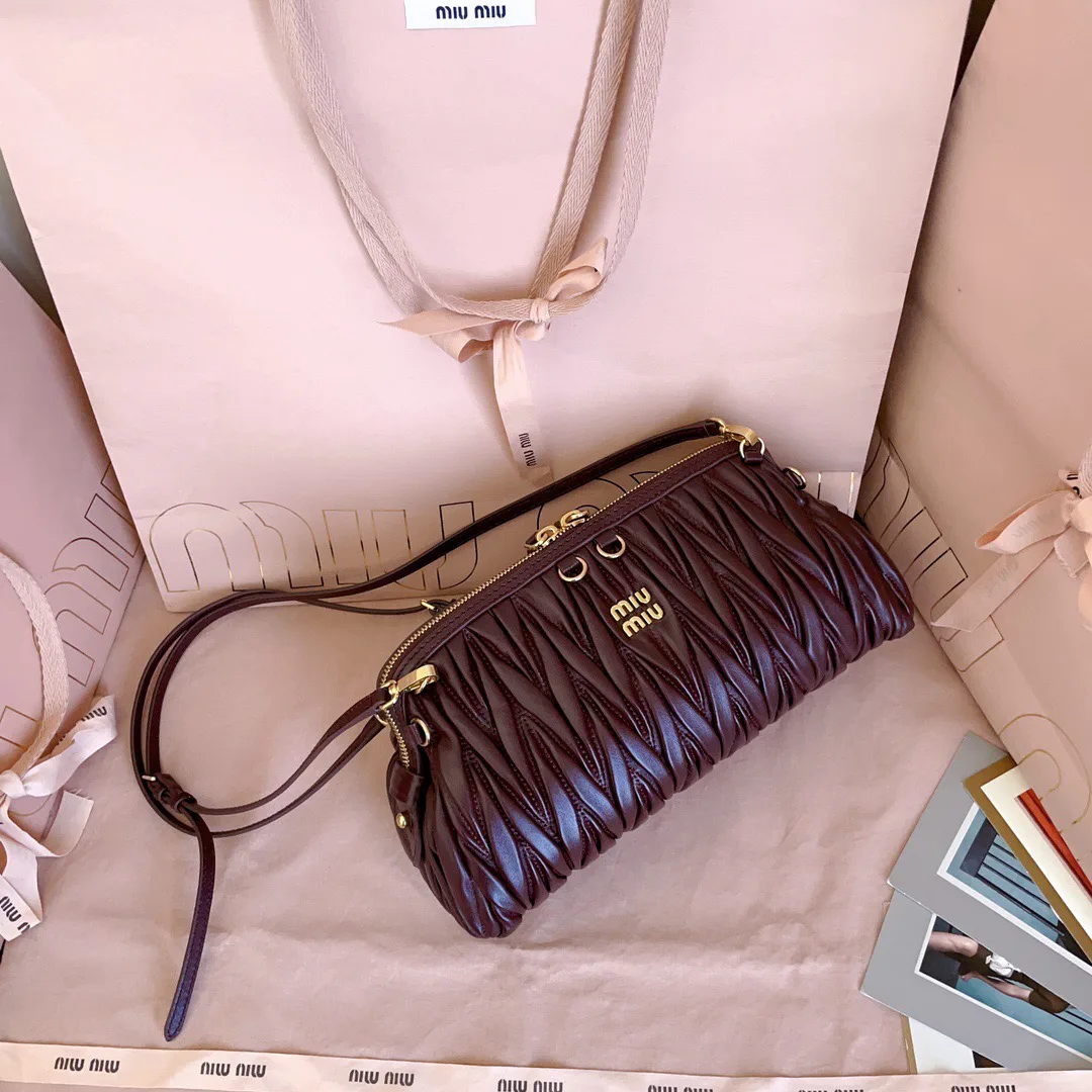 Сумки На Ремне Женские Miu Miu 576042