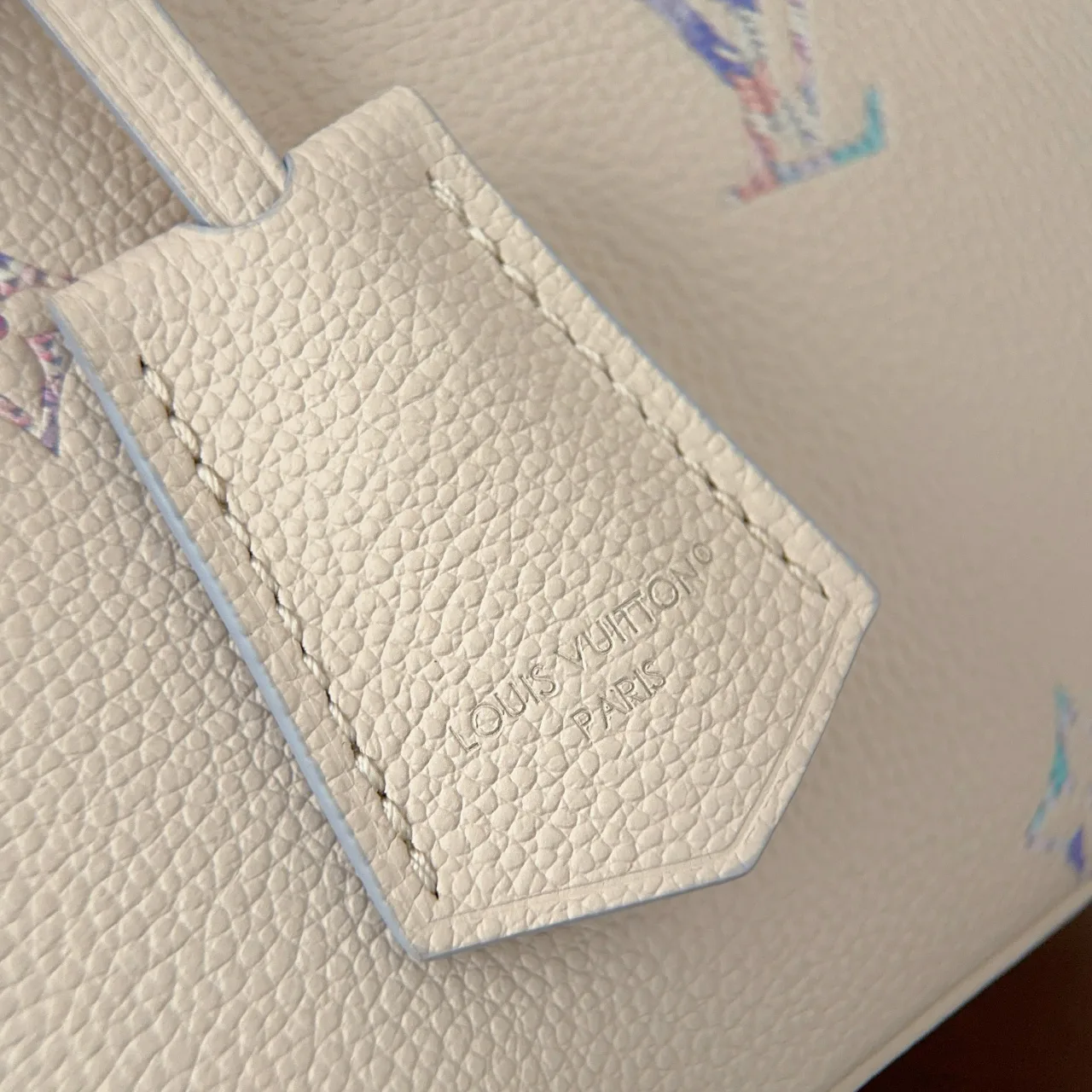 Классические Сумки Женские Louis Vuitton 17973916
