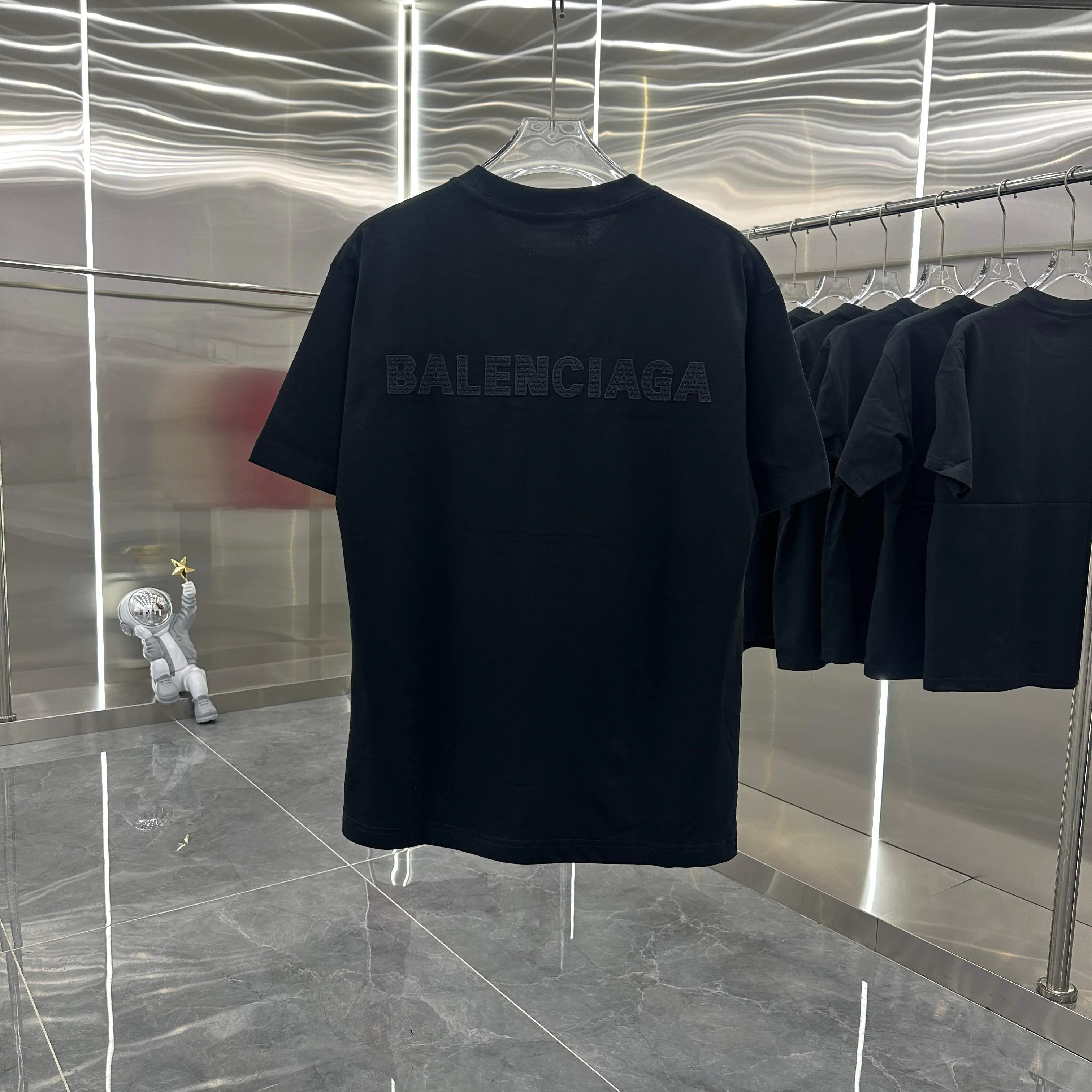 Футболки Женские Balenciaga 13280
