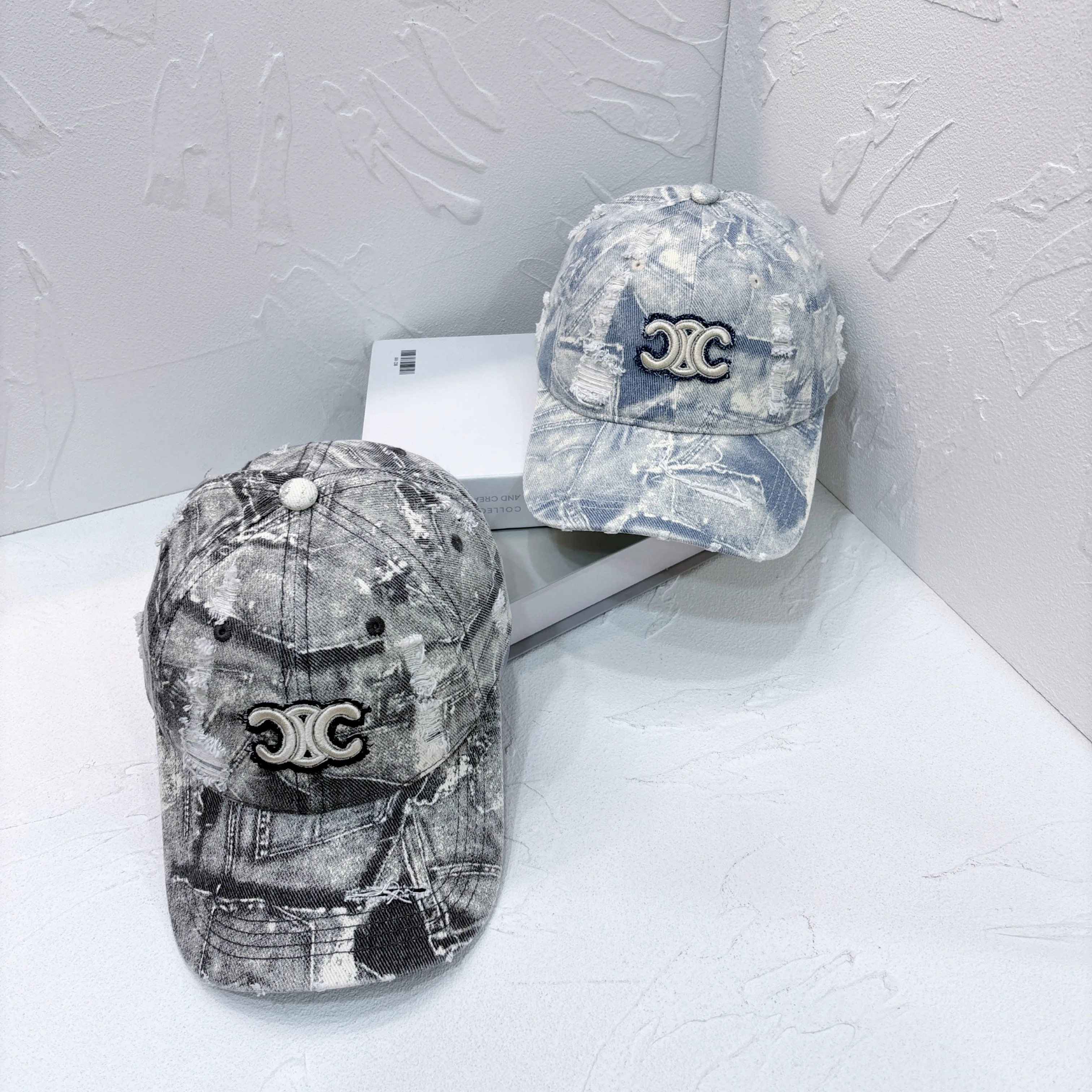 Головные Уборы Celine 10160