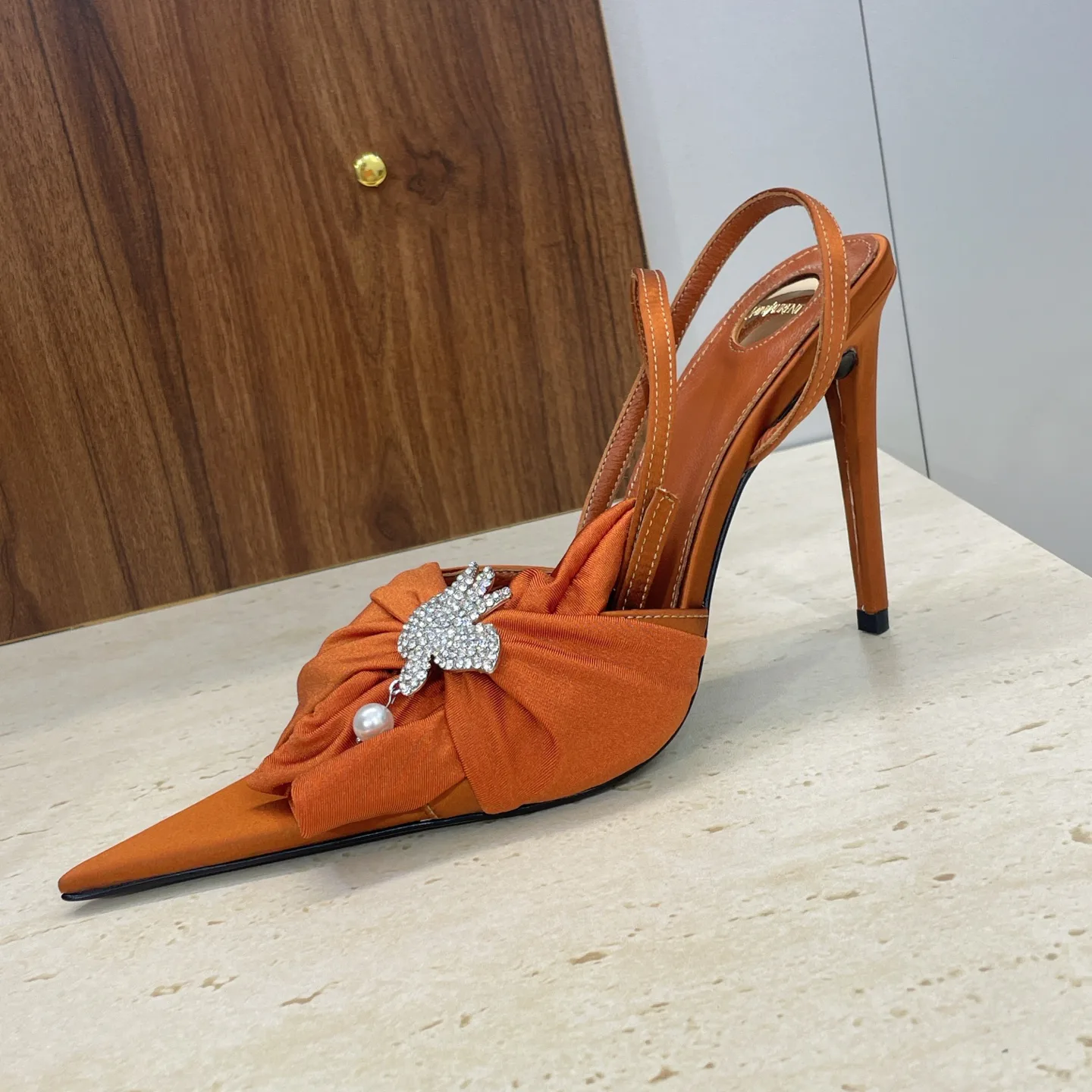 Босоножки Женские Saint Laurent 3009070