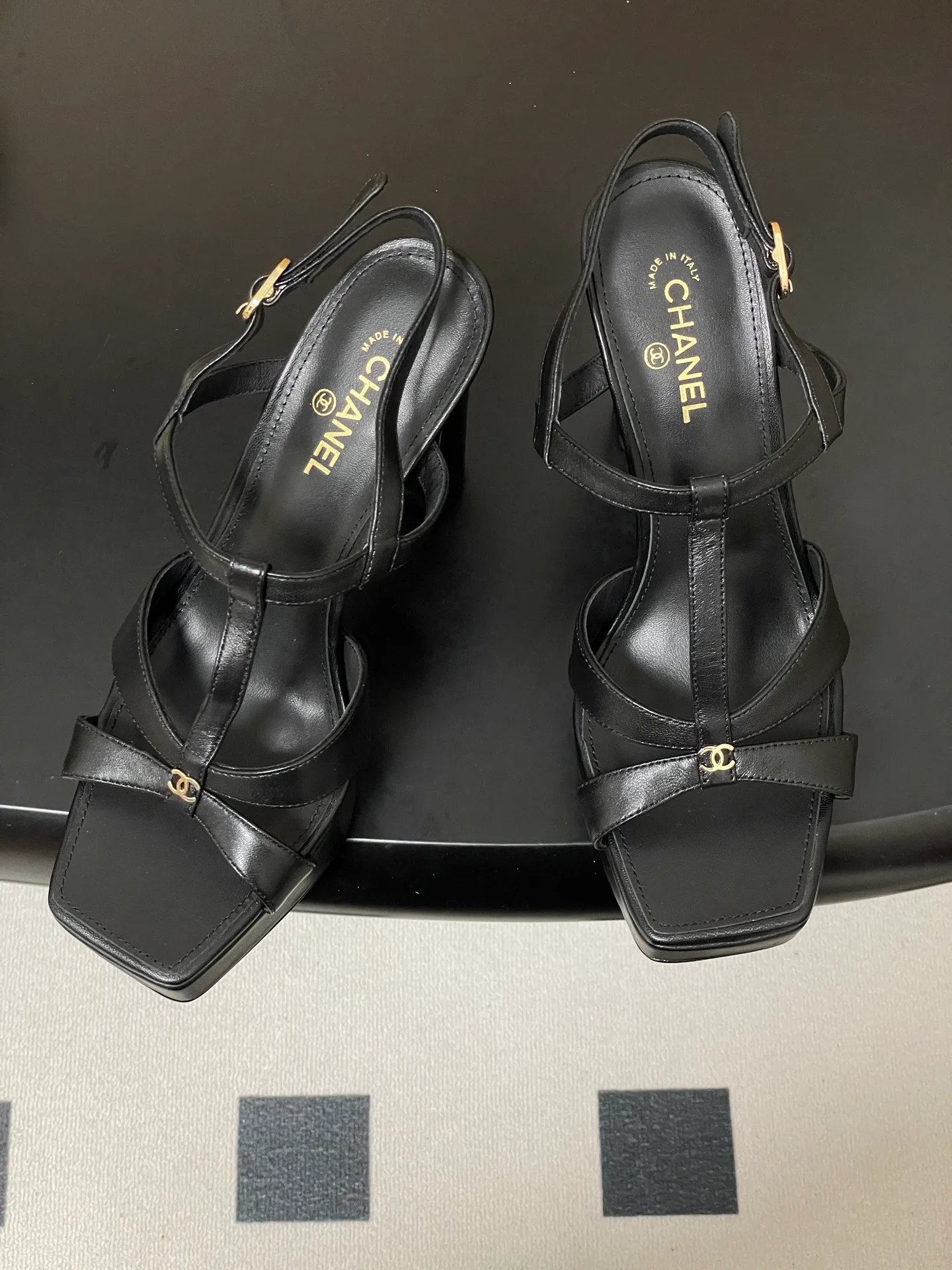 Босоножки Женские Chanel 12936261