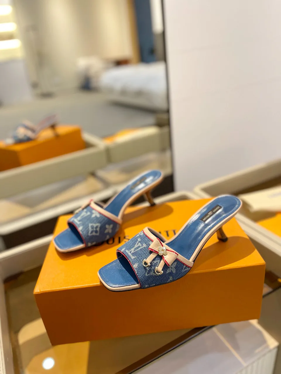 Босоножки Женские Louis Vuitton 9623499