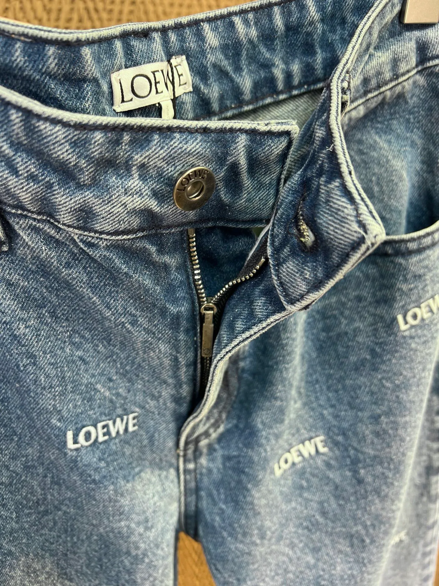 Джинсы Женские Loewe 19460458