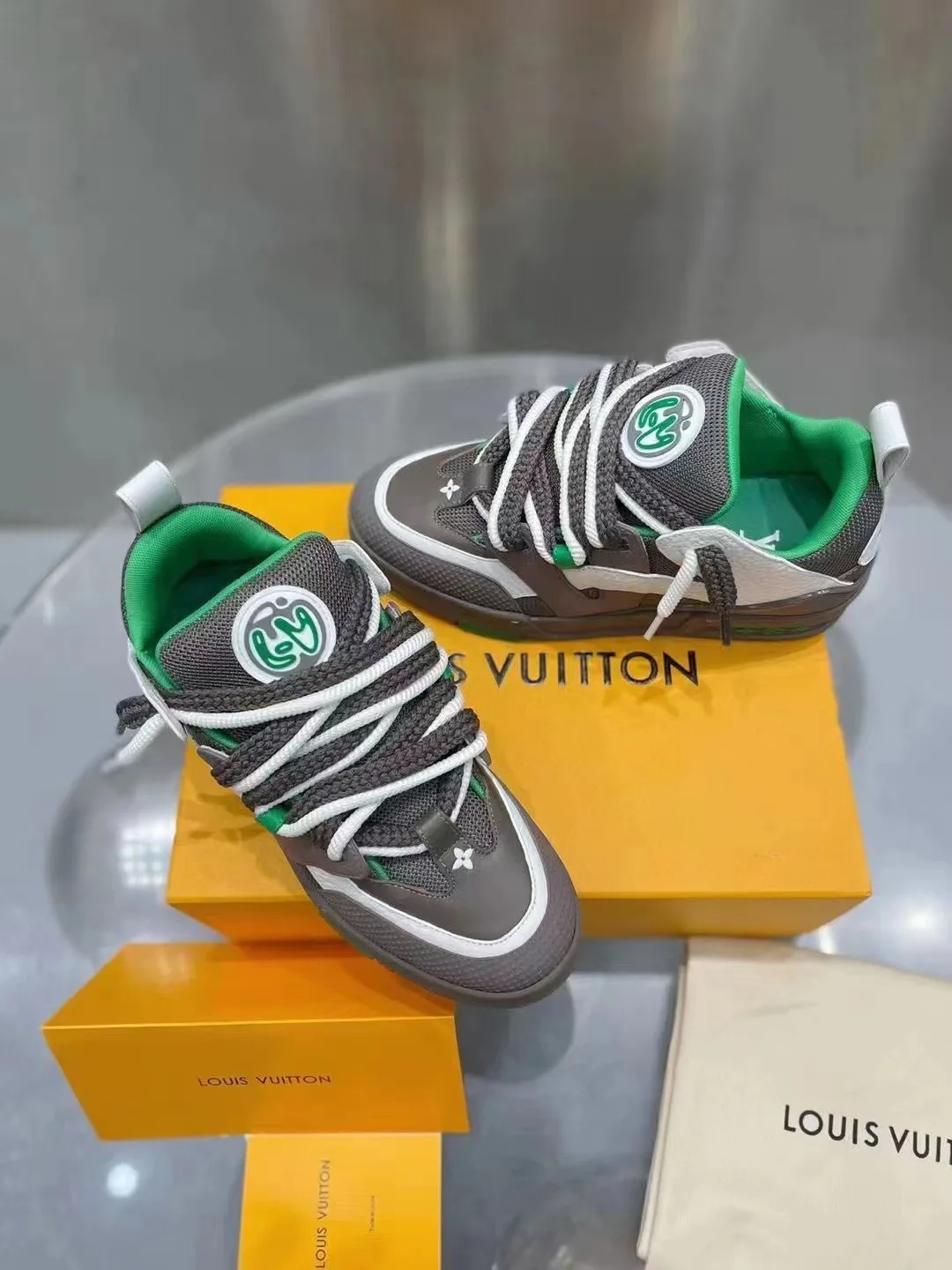 Кроссовки Женские Louis Vuitton 311350