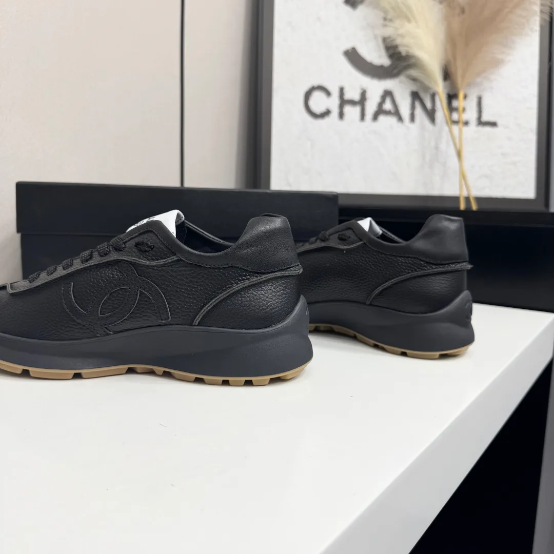 Кроссовки Женские Chanel 18997234