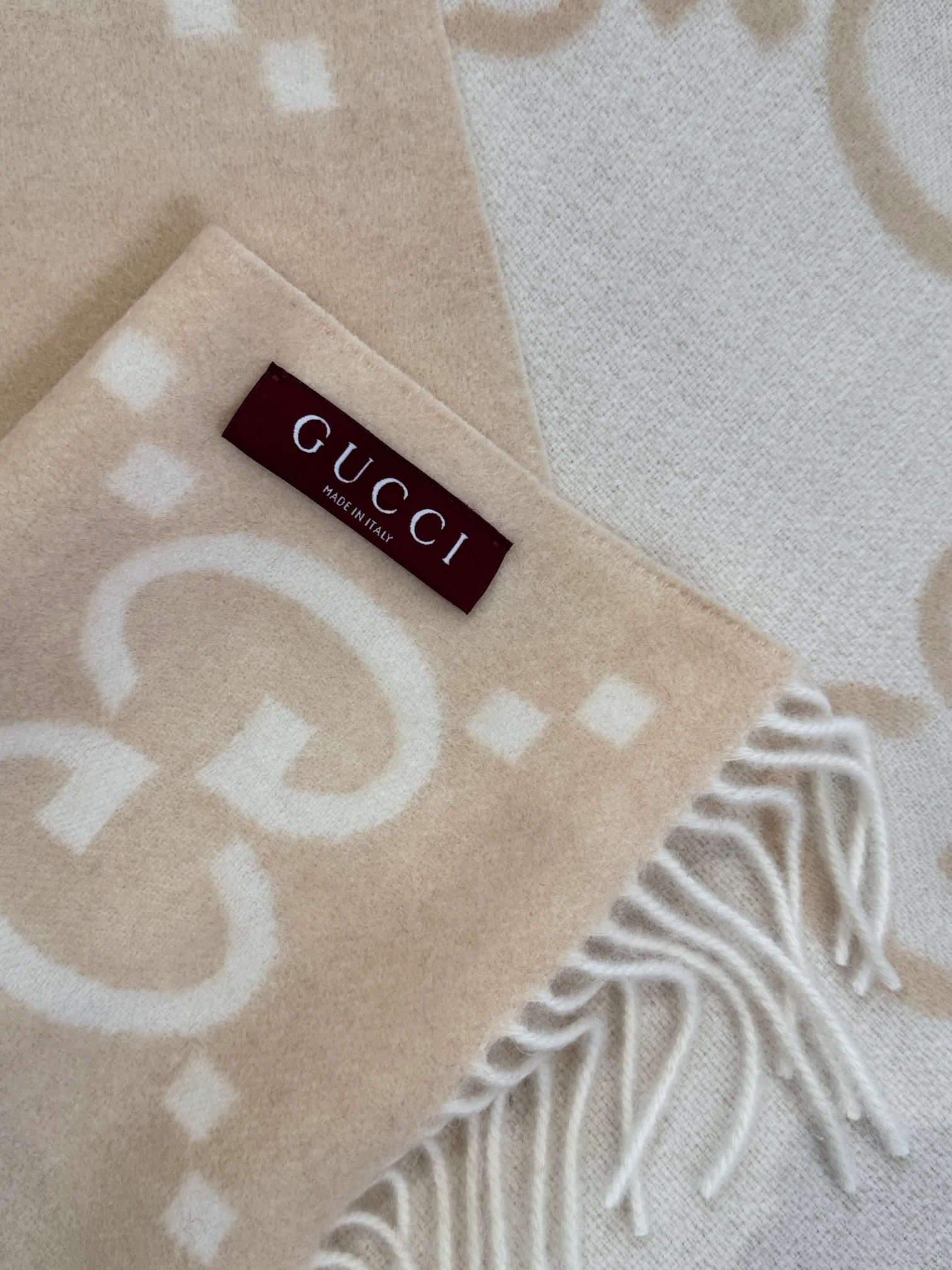 Шарфы Gucci 17935938