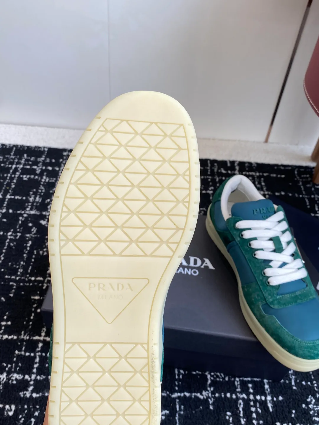 Кроссовки Женские Prada 95976