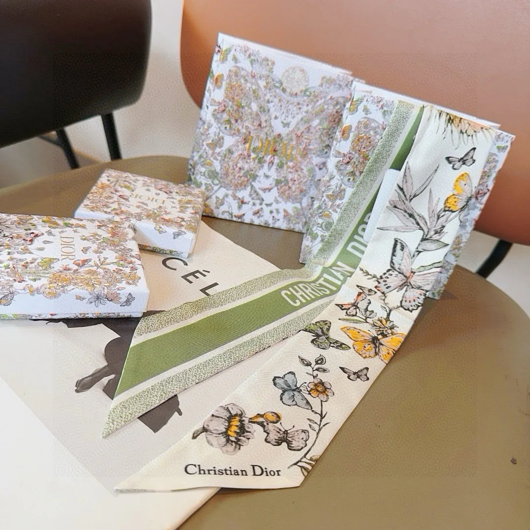 Платки Christian Dior 12918472