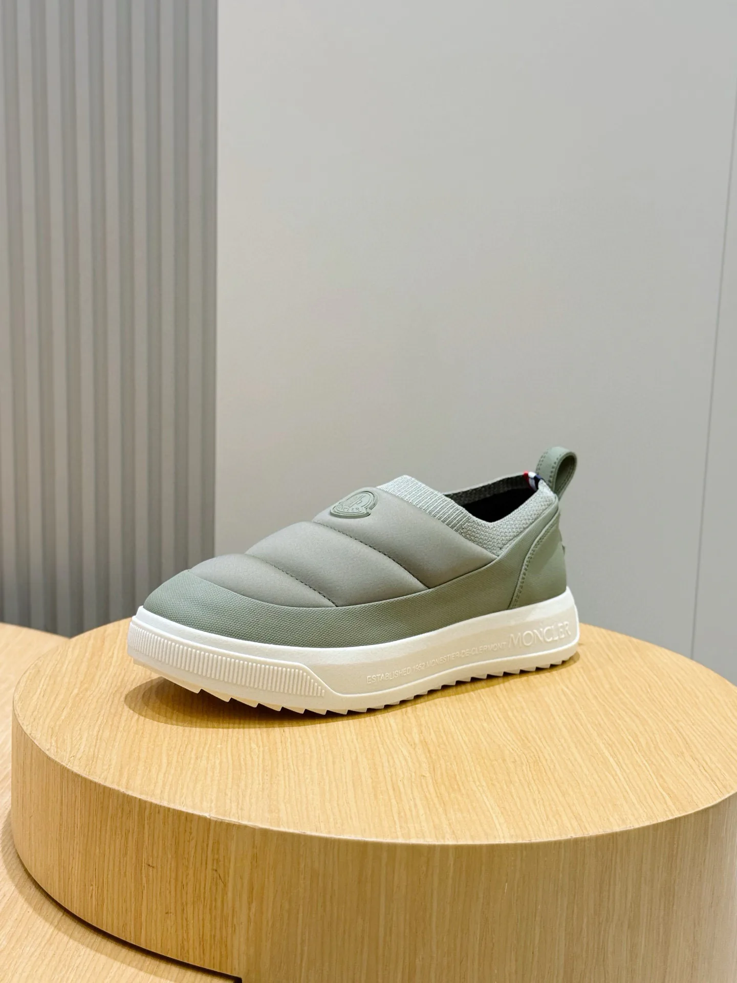 Кроссовки Мужские Moncler 183946