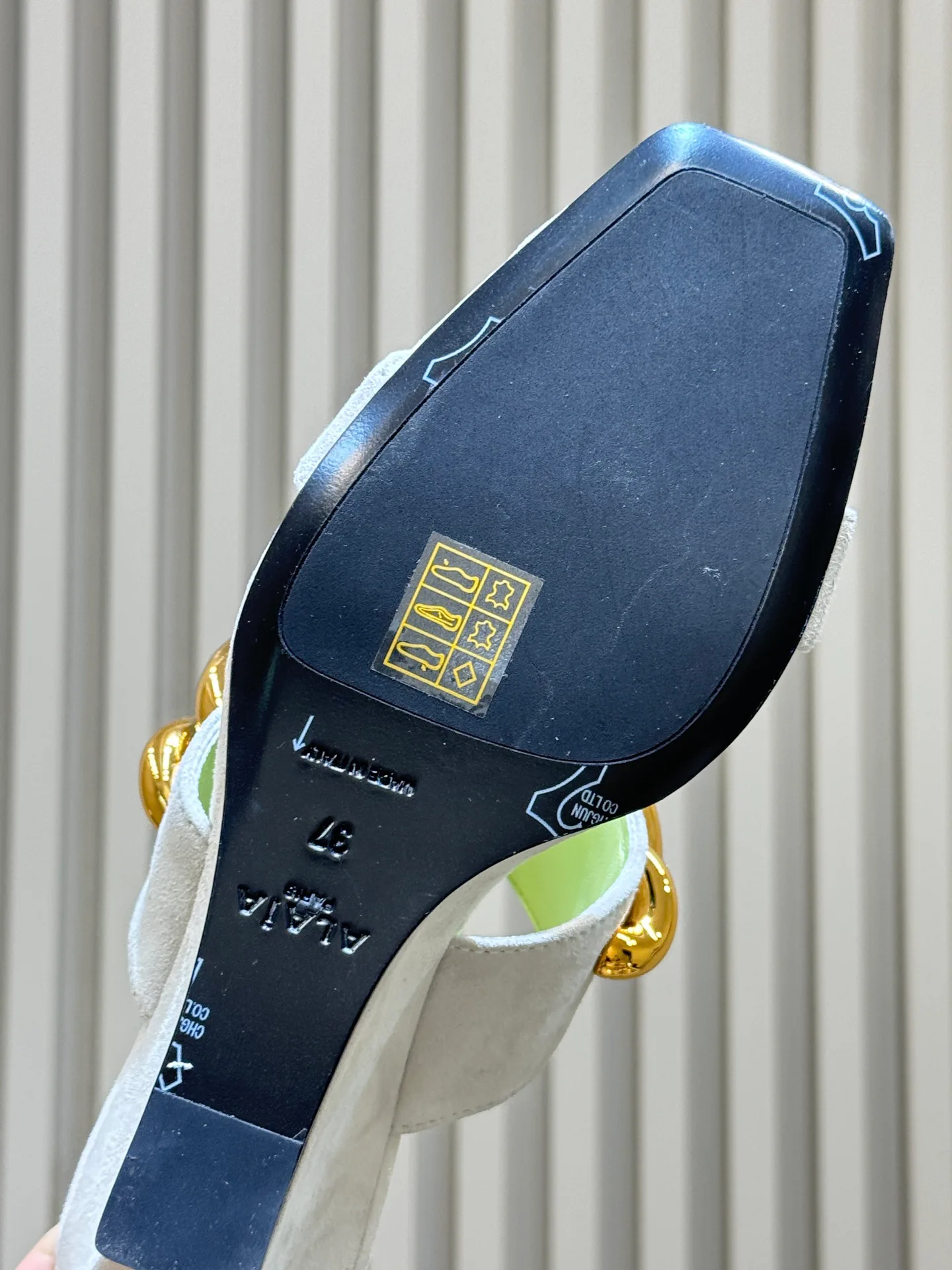 Босоножки Женские Alaia 10236219