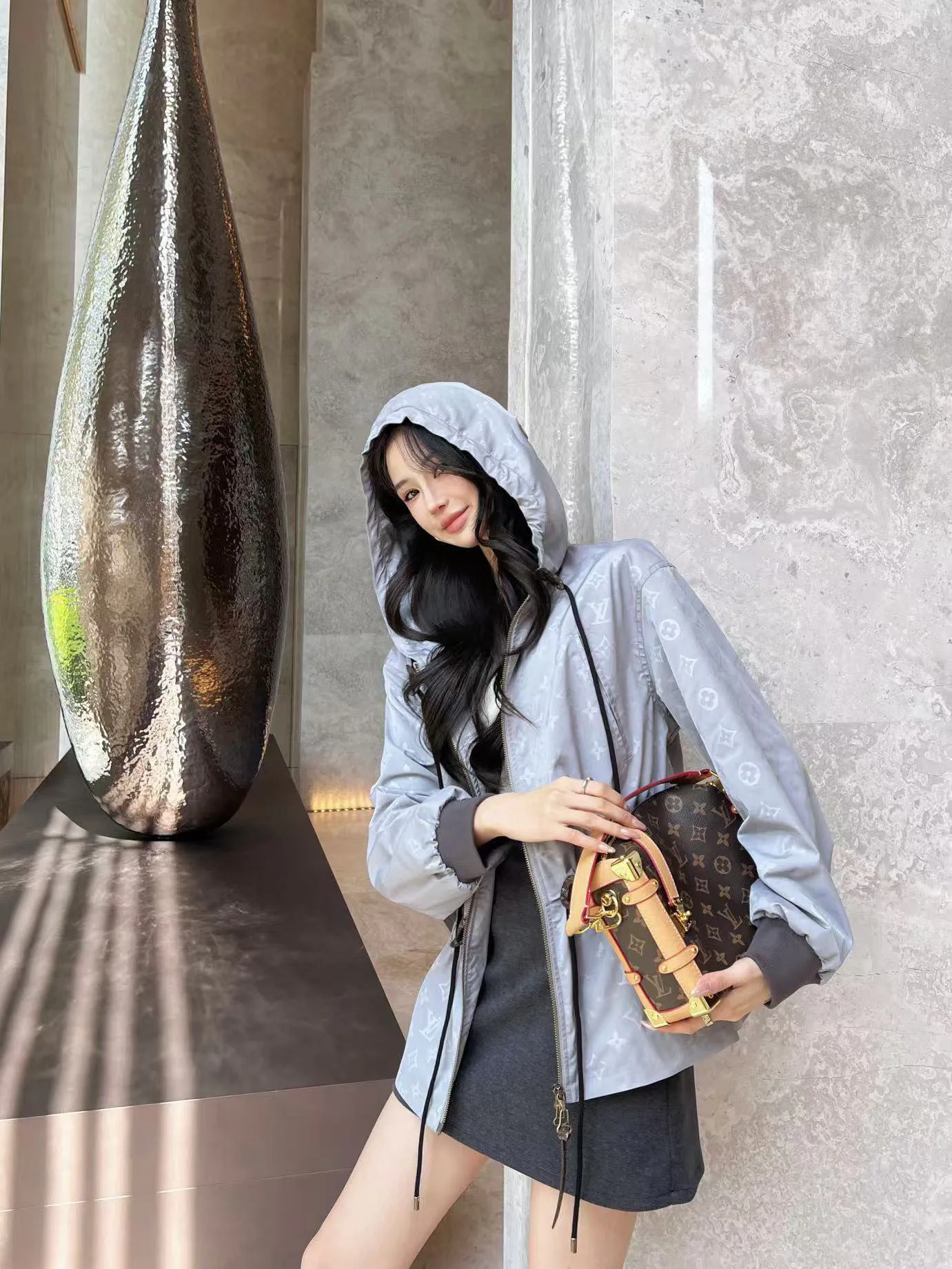 Куртки И Пуховики Женские Louis Vuitton 6634