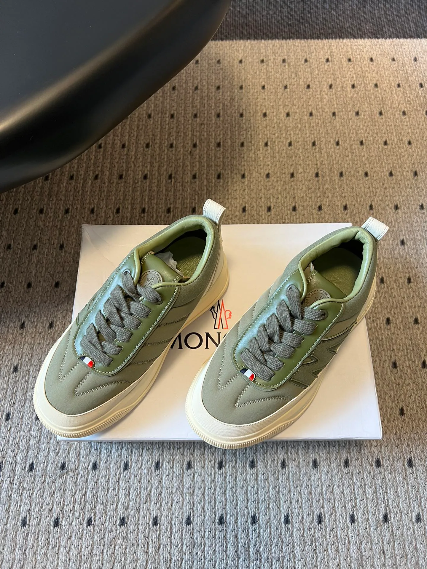 Кроссовки Женские Moncler 4404932