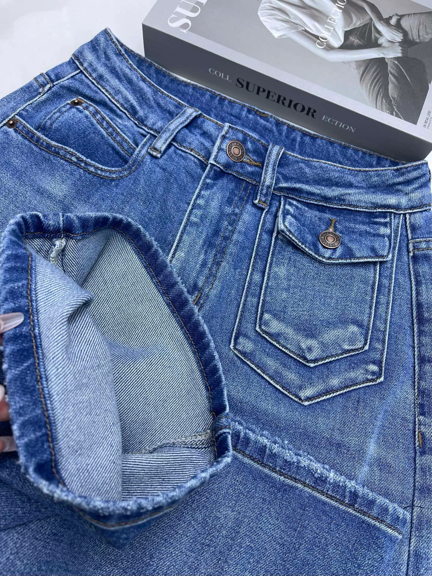 Джинсы Женские Balenciaga 19403786