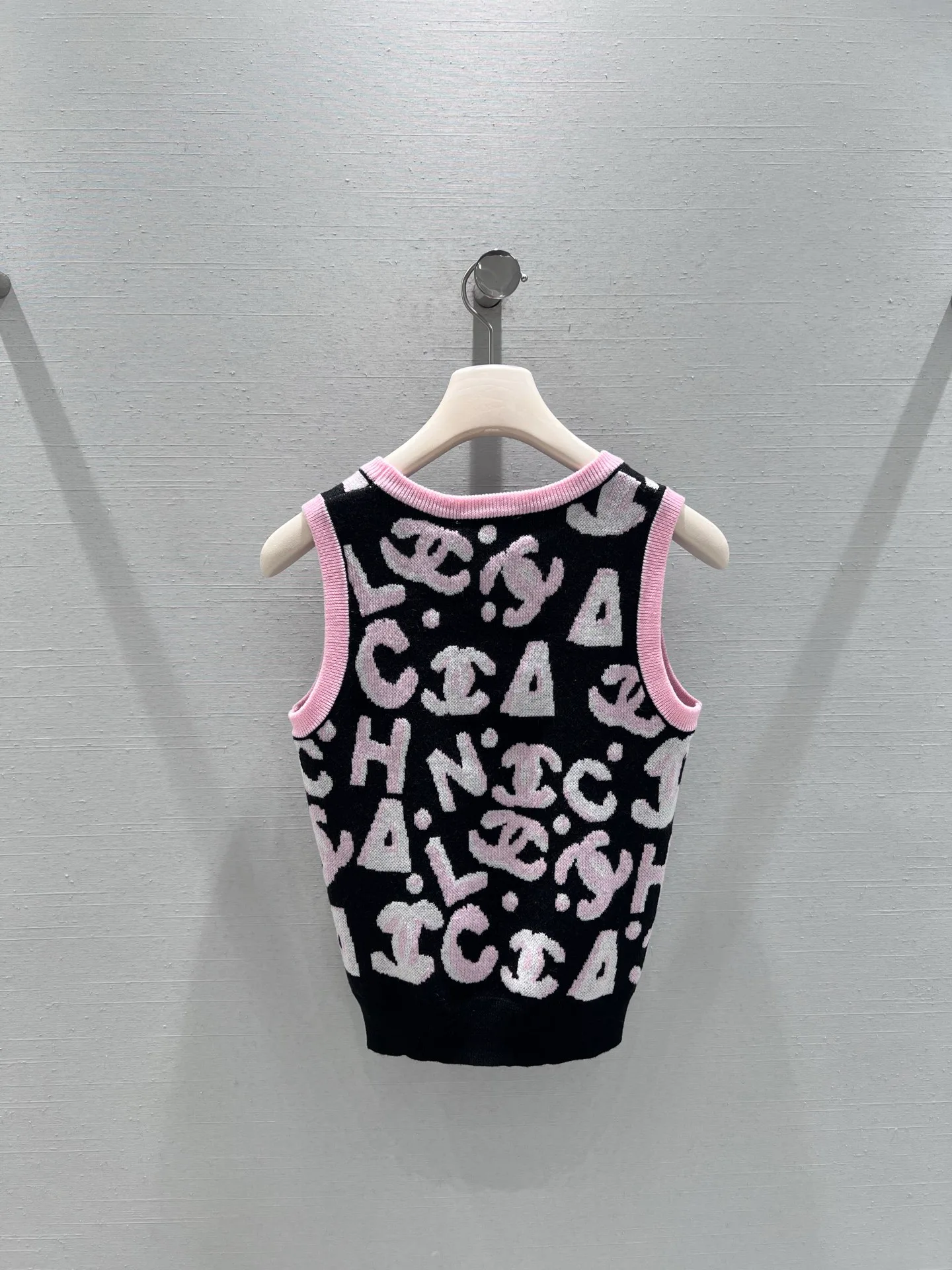 Жилеты Женские Chanel 5077067