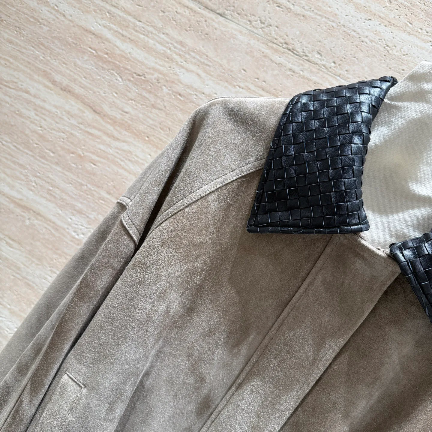 Куртки И Пуховики Женские Bottega Veneta 4943838
