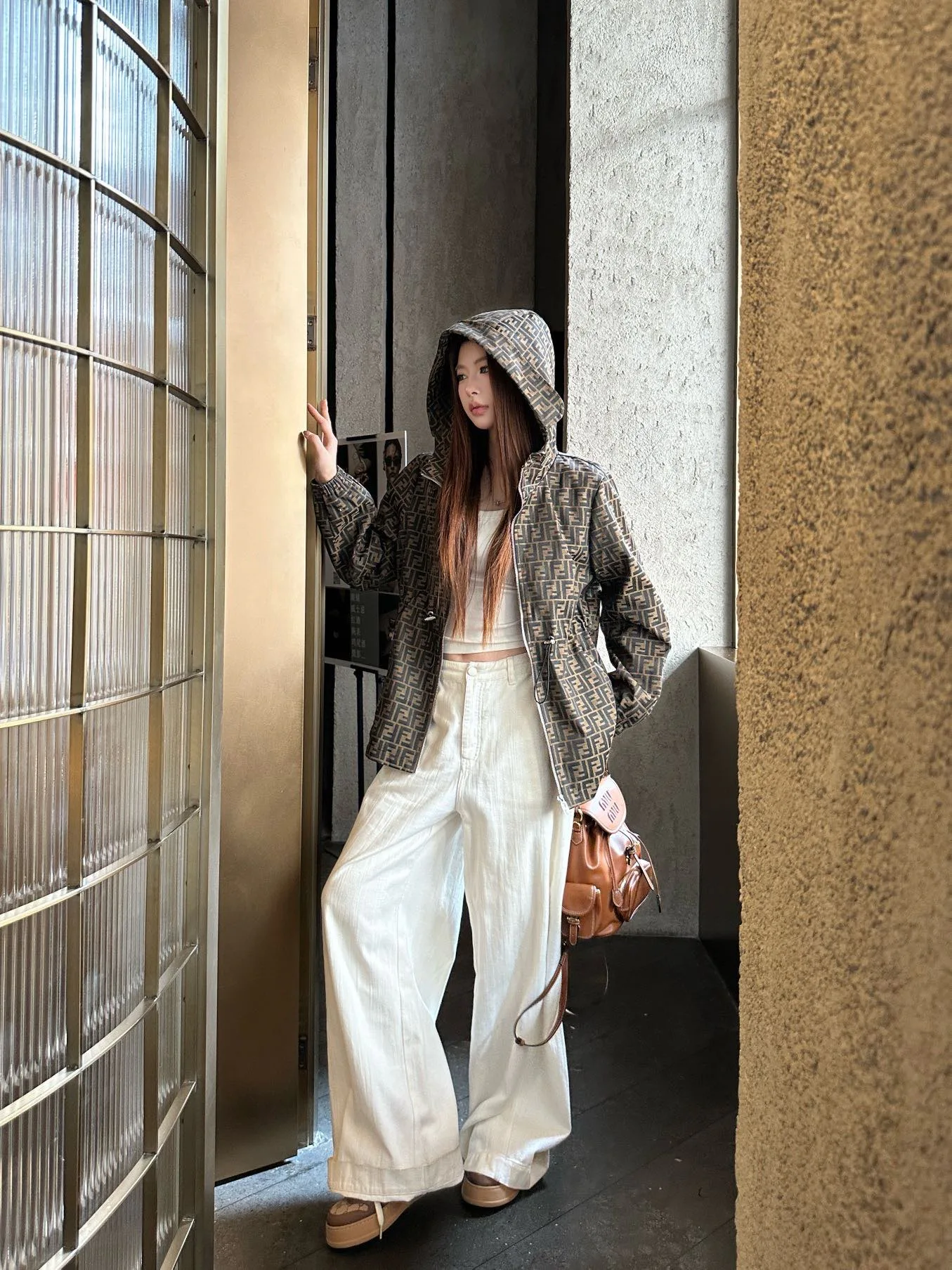 Куртки И Пуховики Женские Fendi 18428984