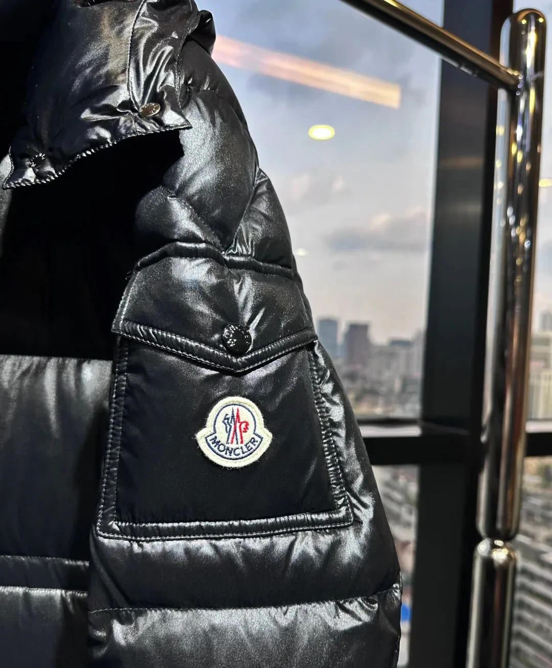 Куртки И Пуховики Женские Moncler 17964605