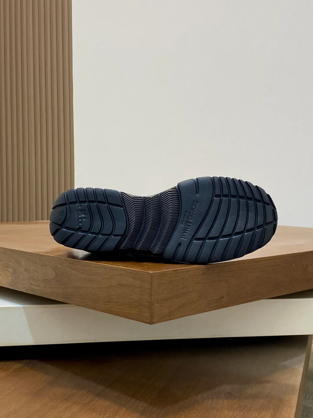 Кроссовки Мужские Armani 11651023