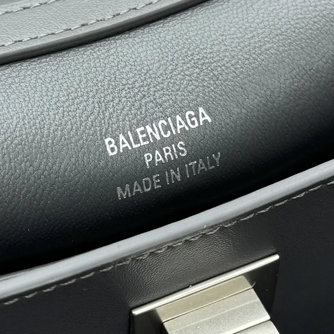 Классические Сумки Женские Balenciaga 11524774