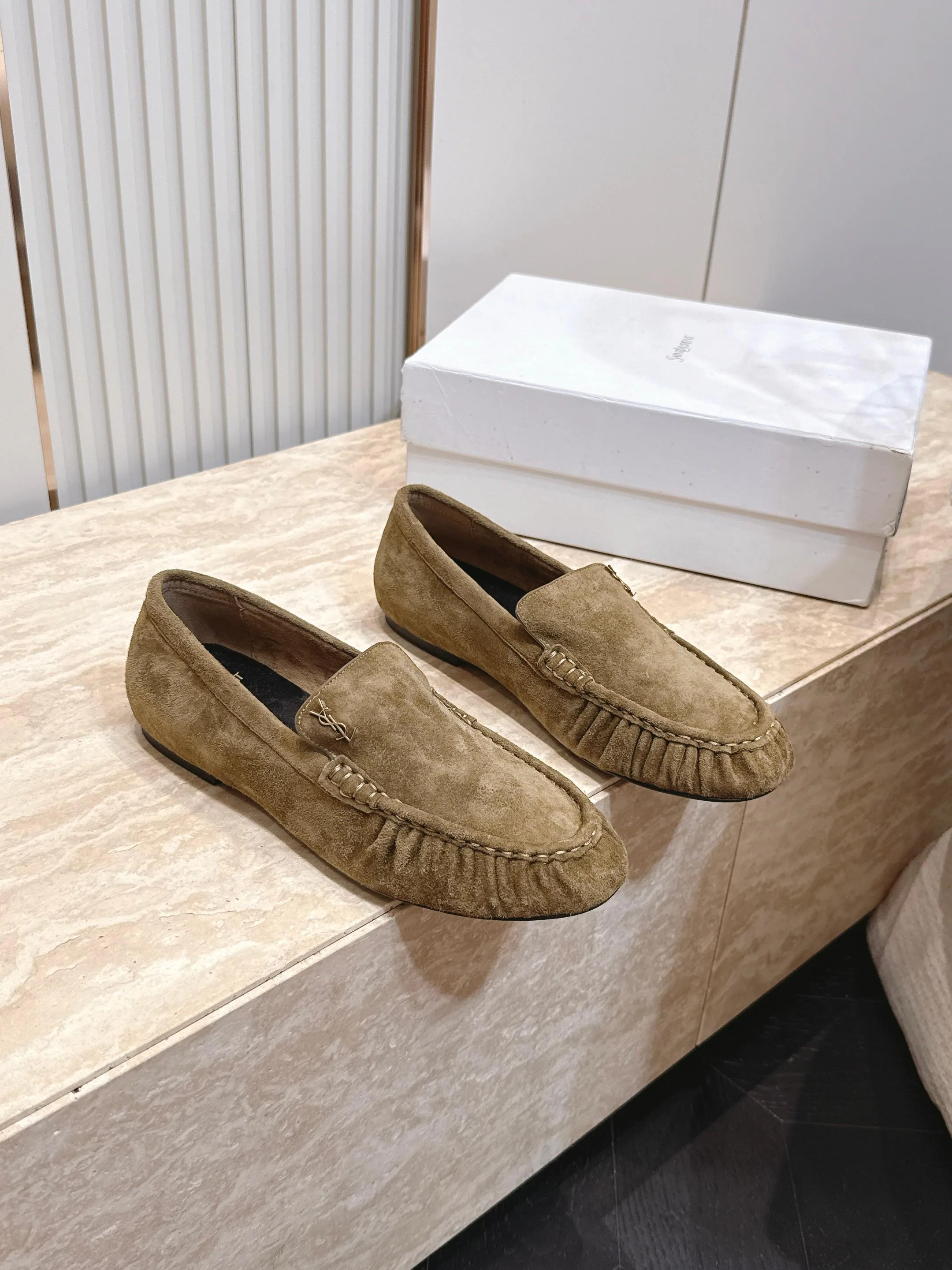 Лоферы И Мокасины Женские Saint Laurent 17701338