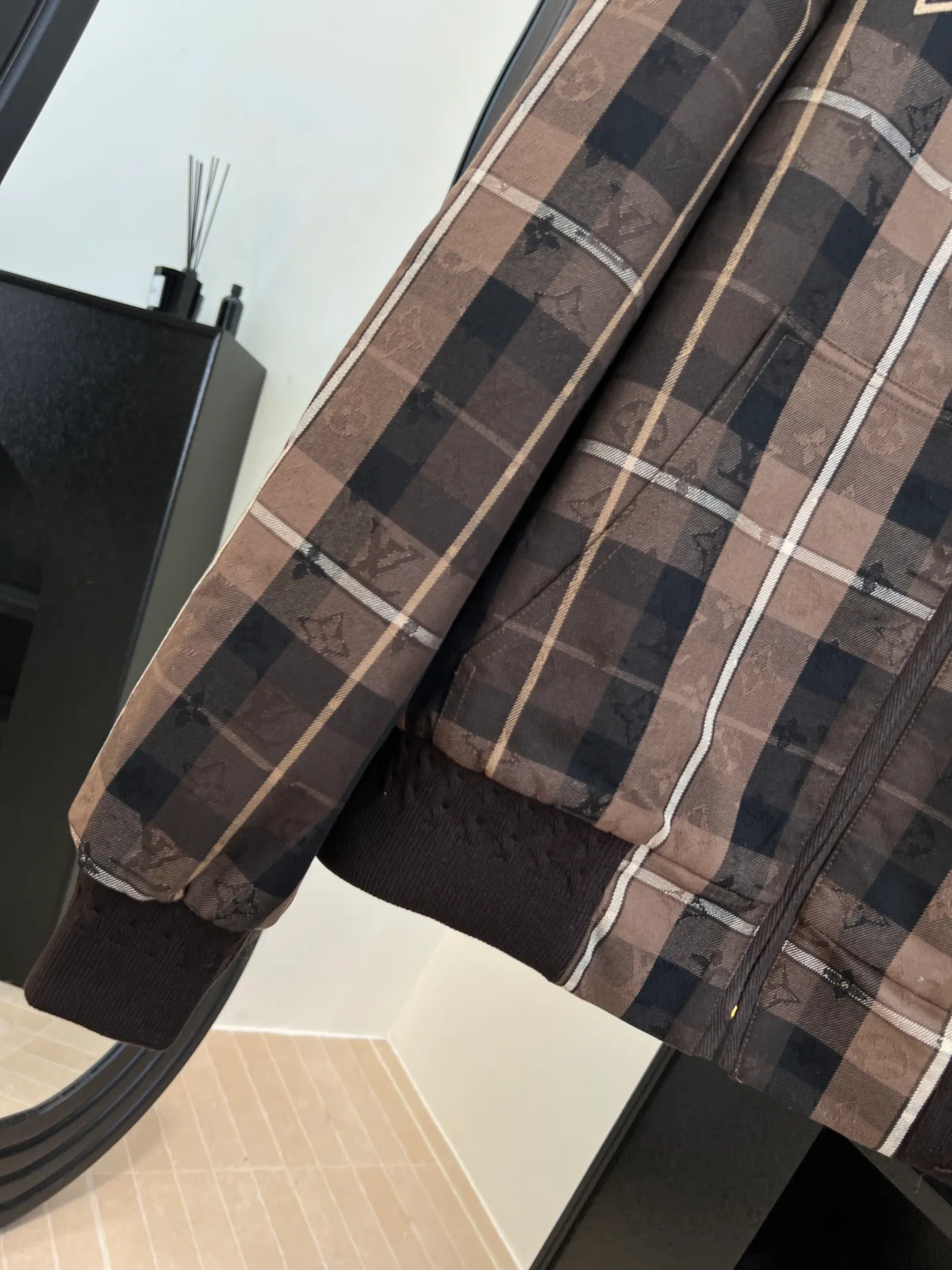 Куртки И Пуховики Мужские Louis Vuitton 1628828