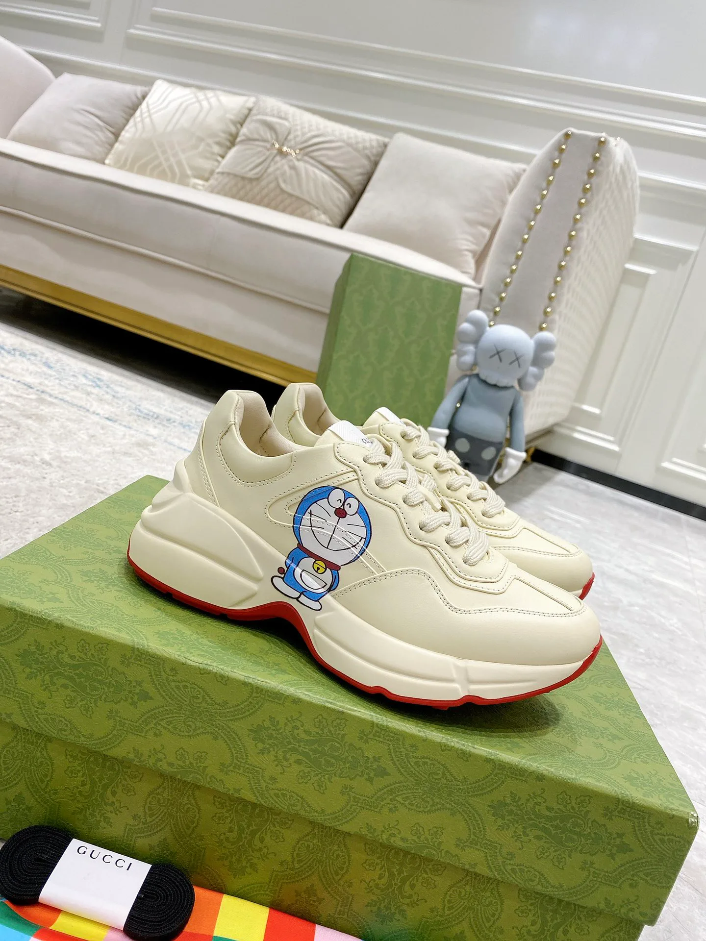 Кроссовки Женские Gucci 375827