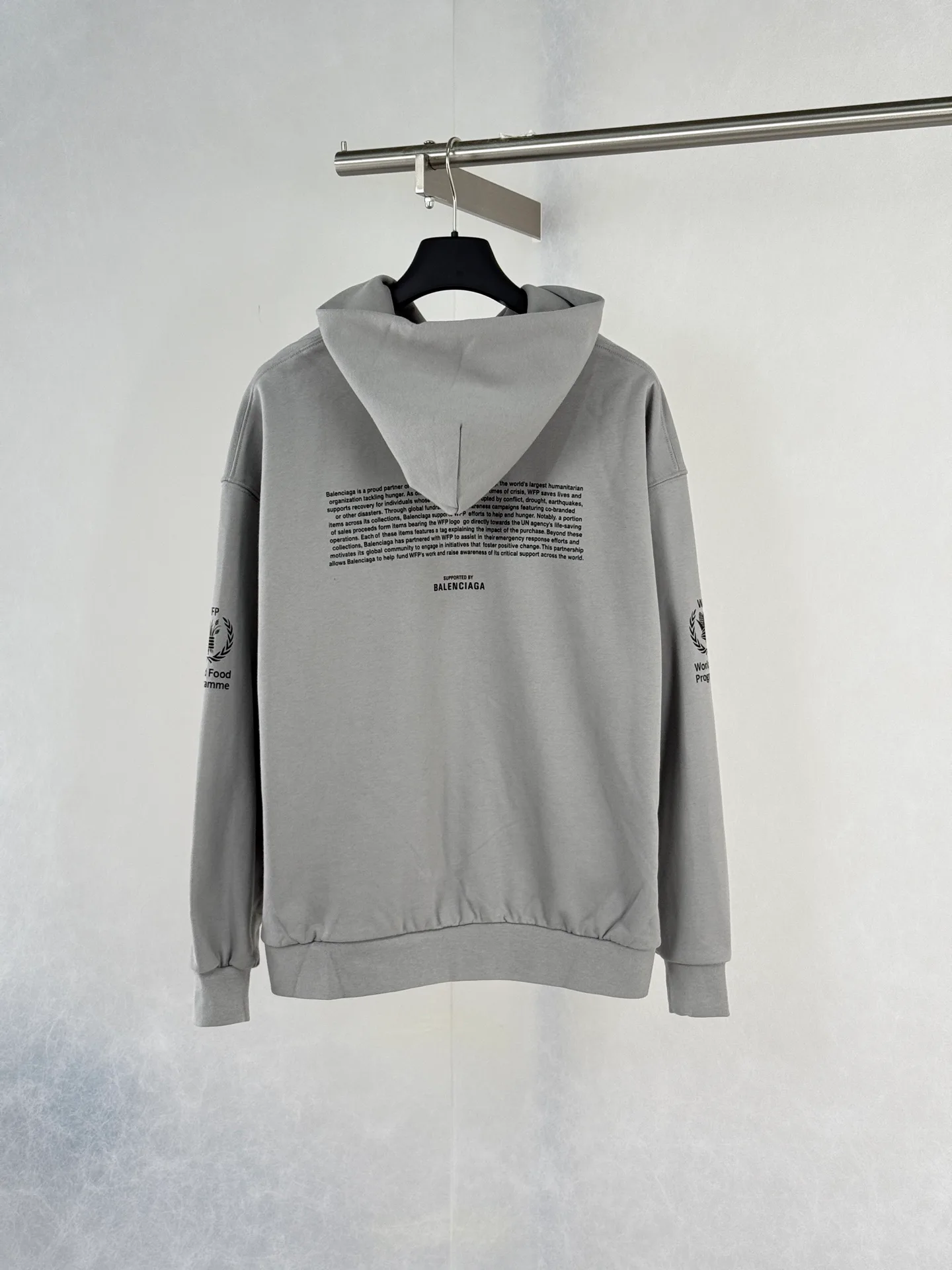 Свитшоты И Худи Женские Balenciaga 18389064