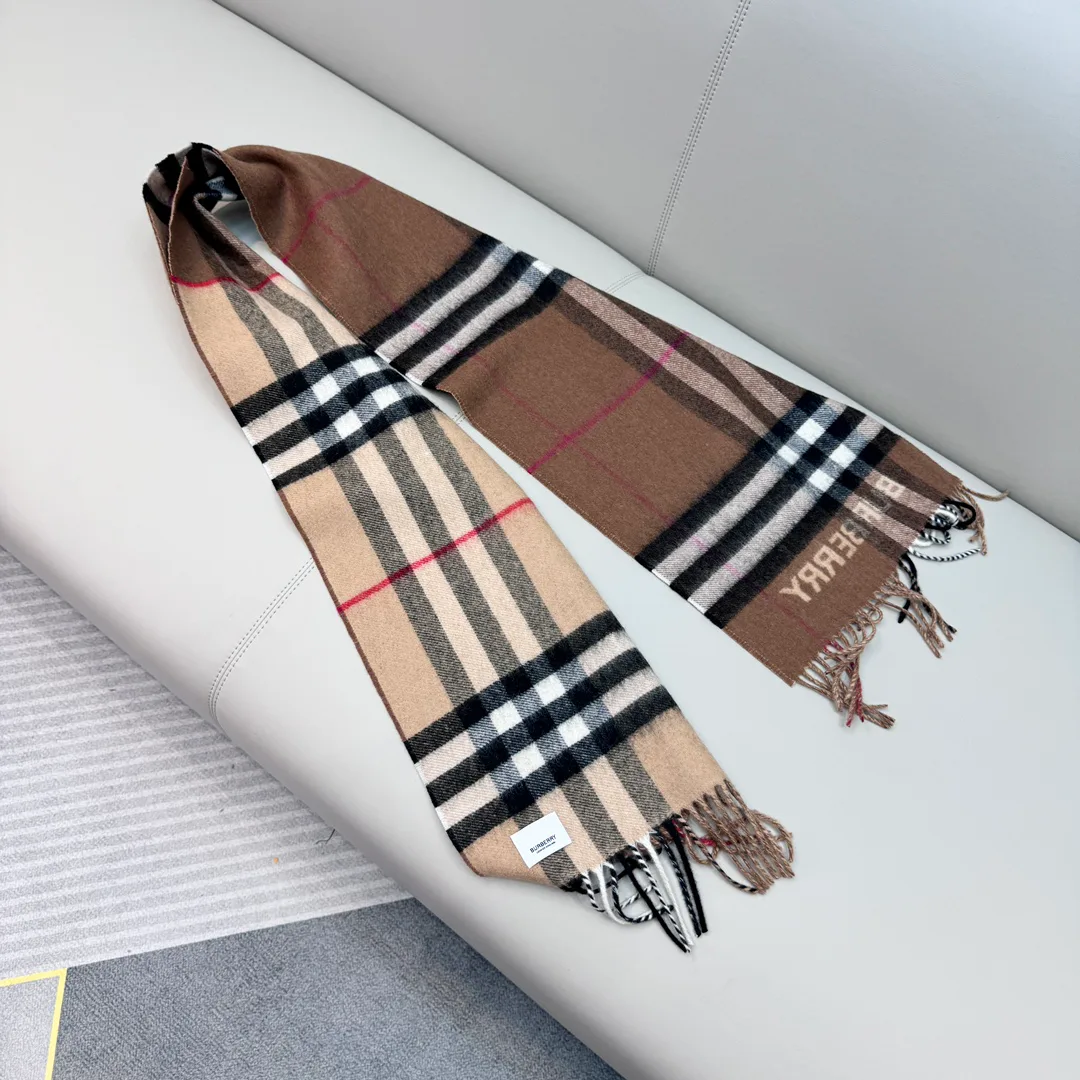 Шарфы Burberry 4004