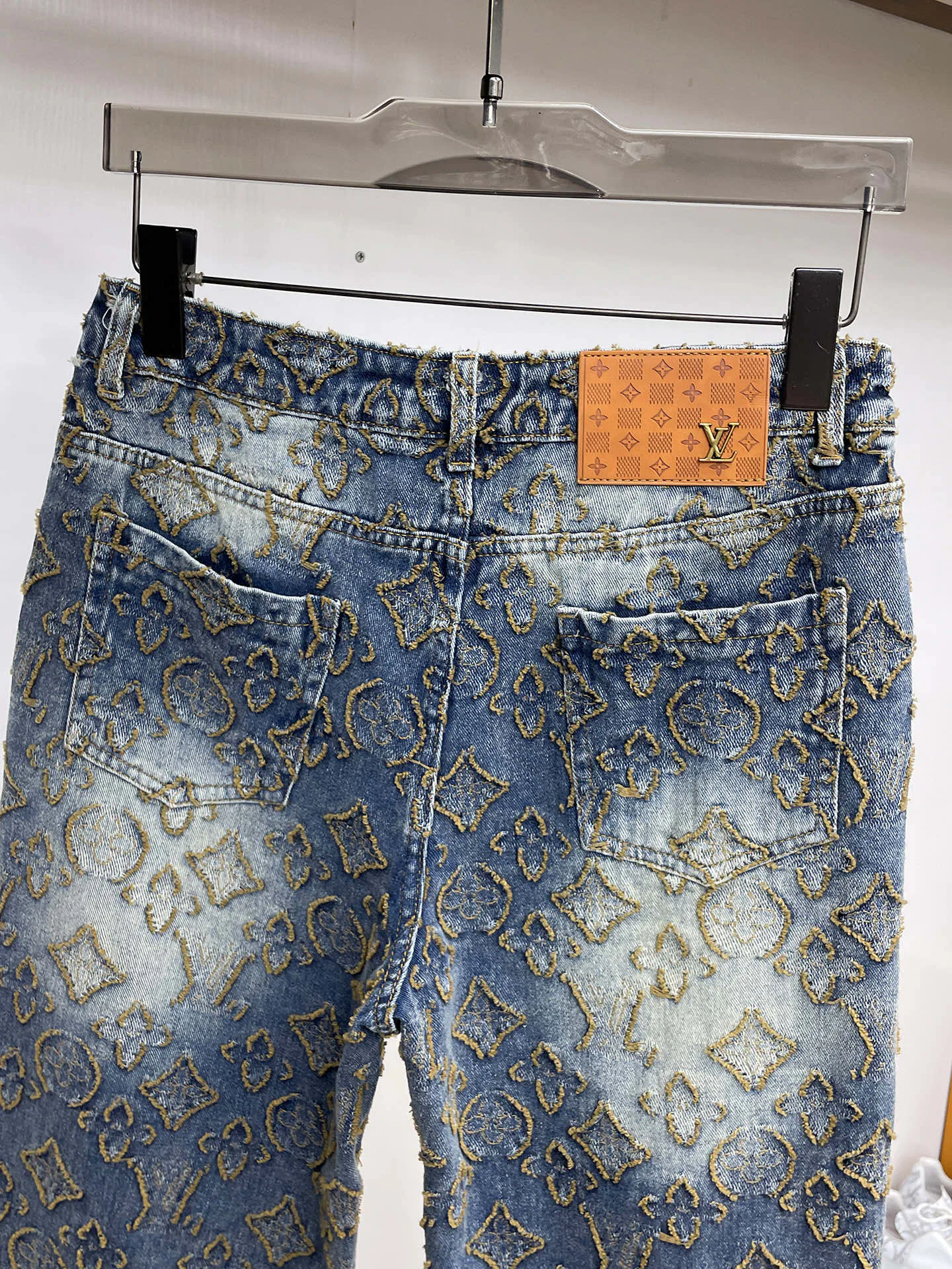 Джинсы Мужские Louis Vuitton 18345642