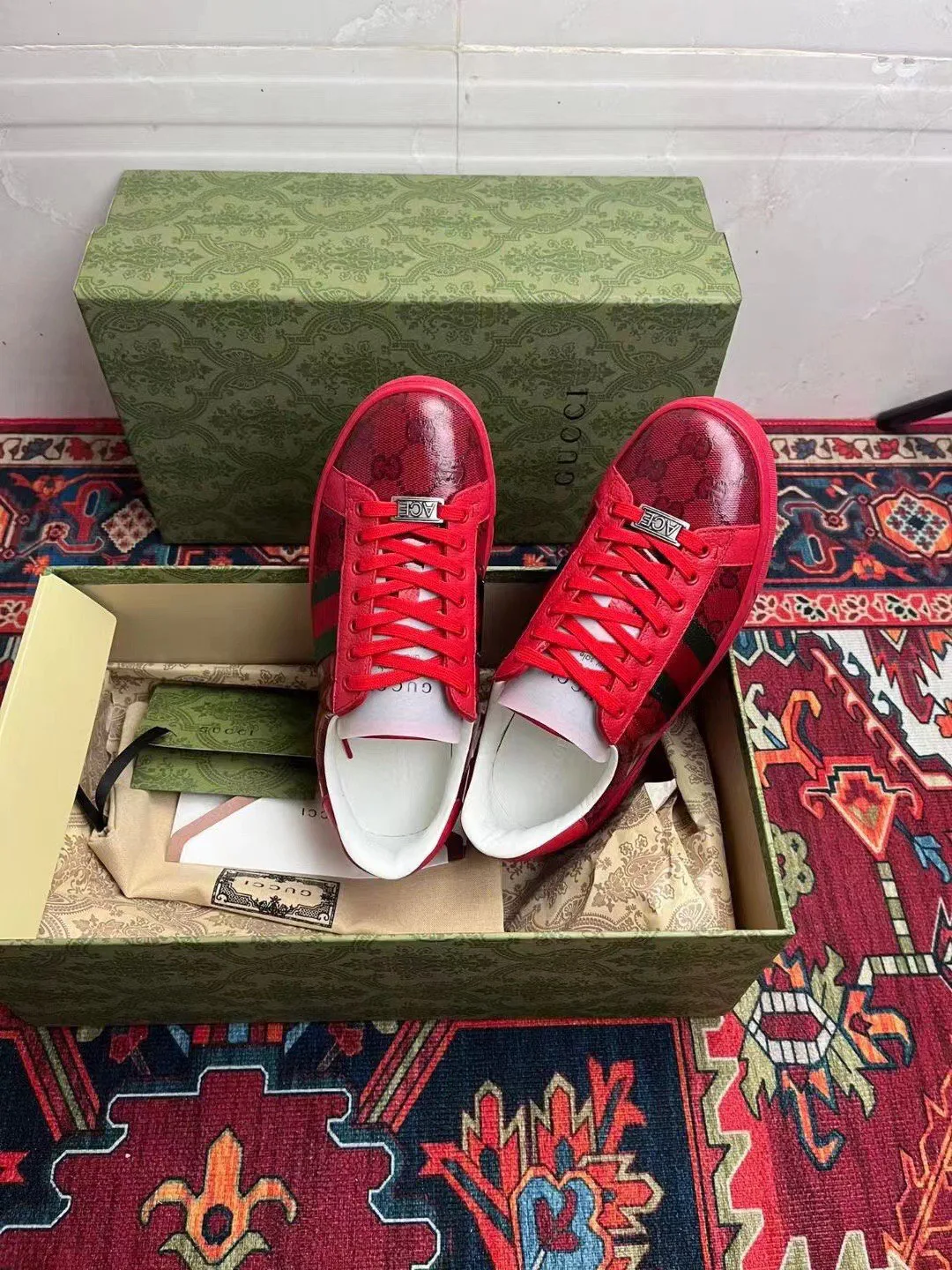 Кроссовки Женские Gucci 19081344