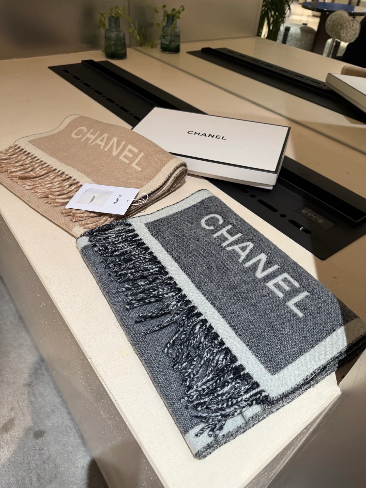 Шарфы Chanel 17448567
