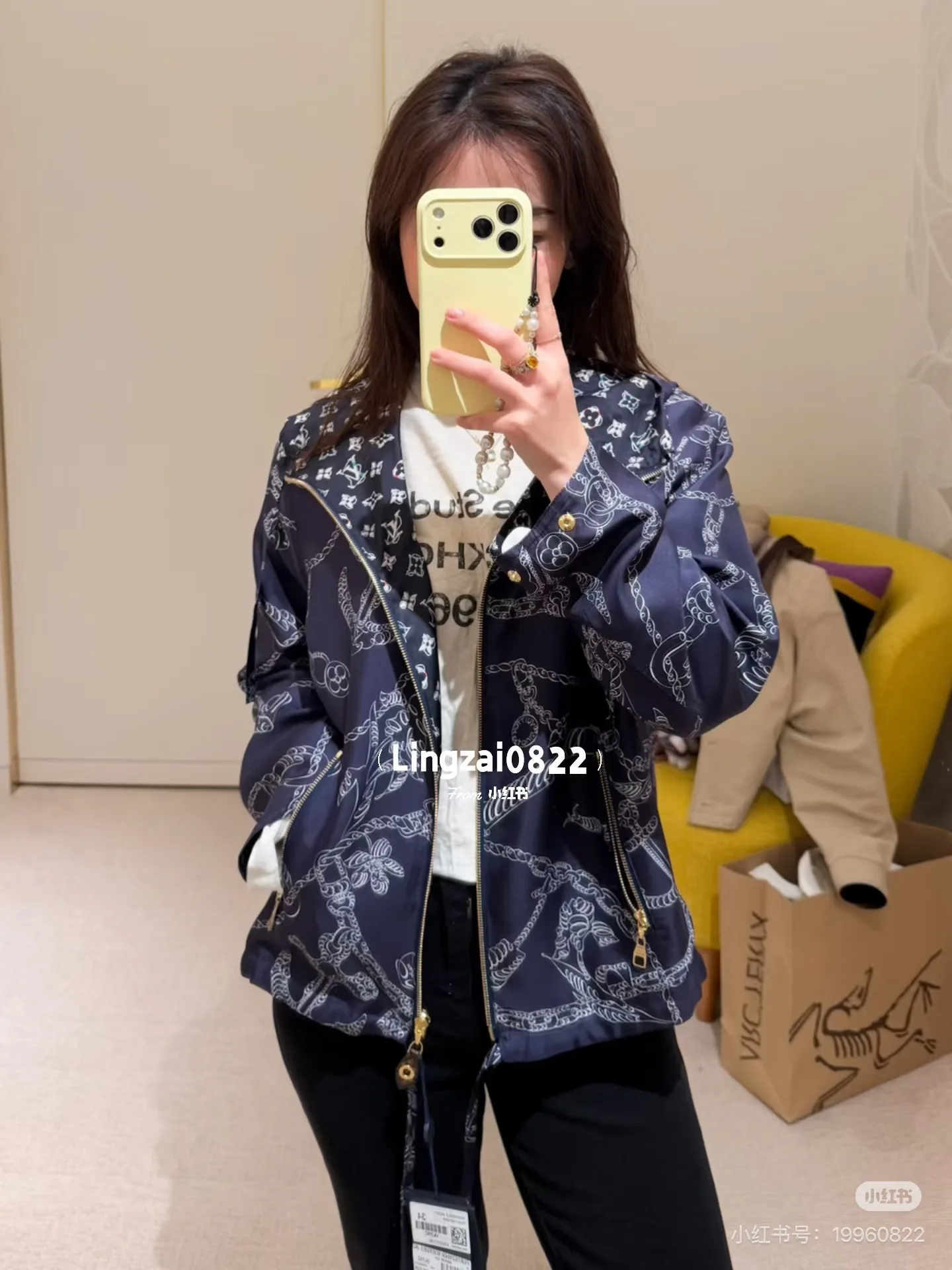 Куртки И Пуховики Женские Louis Vuitton 12649546