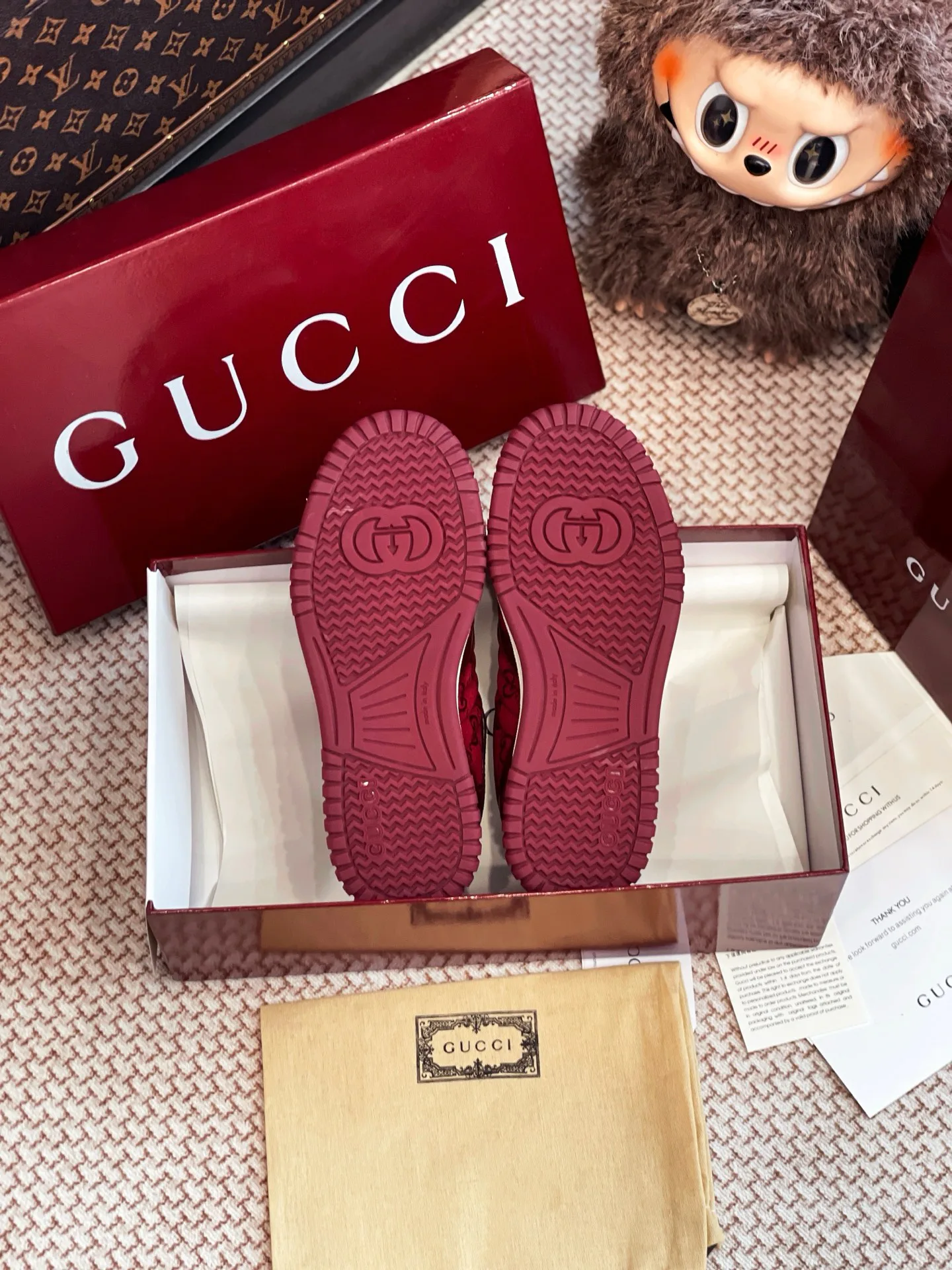 Кроссовки Женские Gucci 10477217