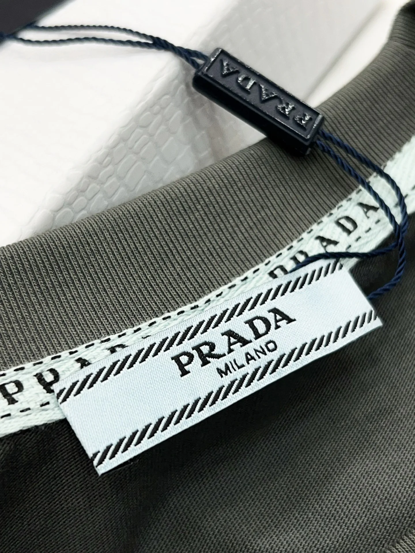 Футболки Мужские Prada 3376787