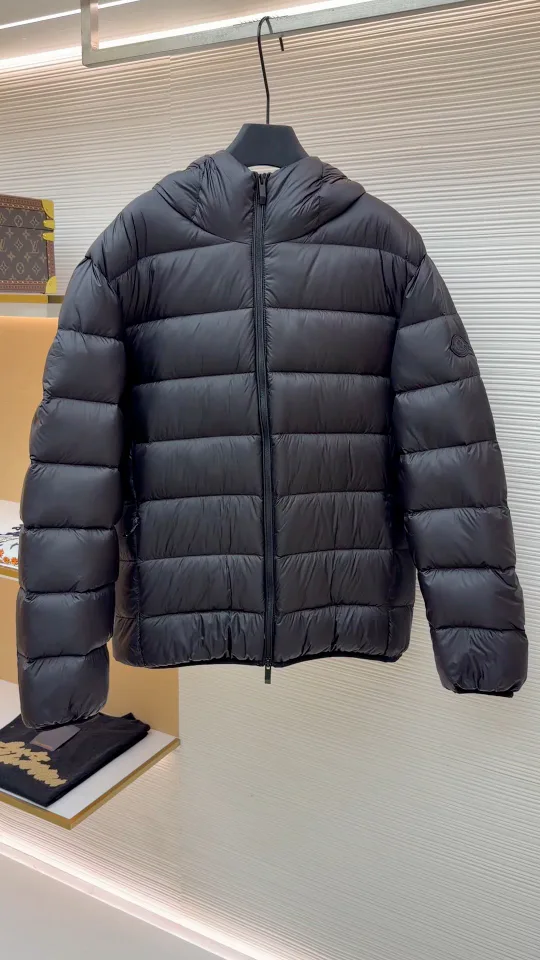 Куртки И Пуховики Мужские Moncler 339650