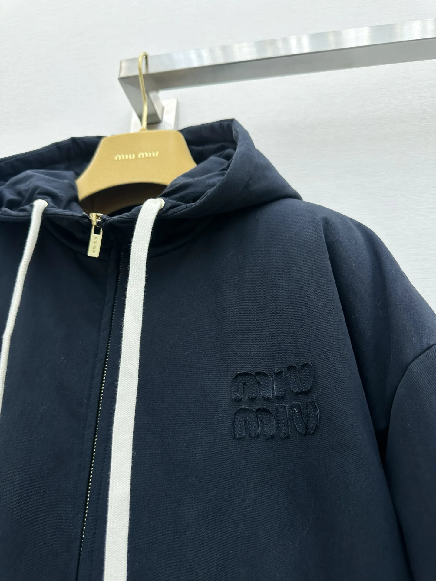 Куртки И Пуховики Женские Miu Miu 17904565