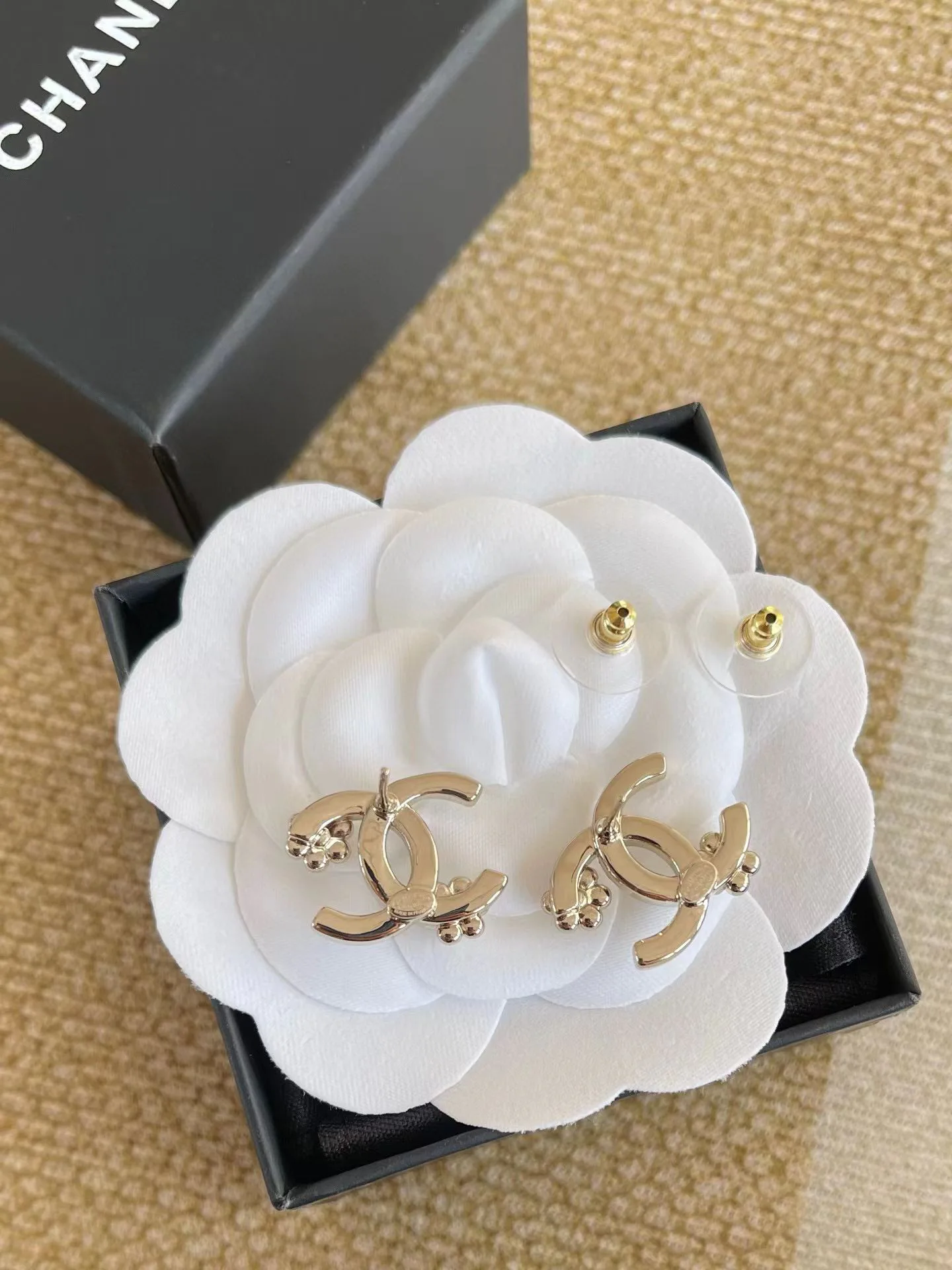 Бижутерия Chanel 693511