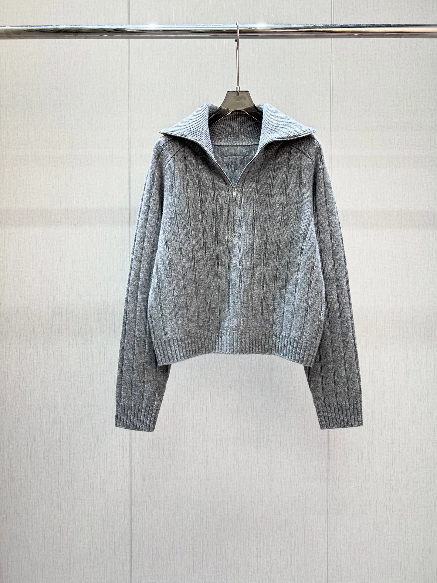 Джемперы И Свитеры Женские Prada 19688997