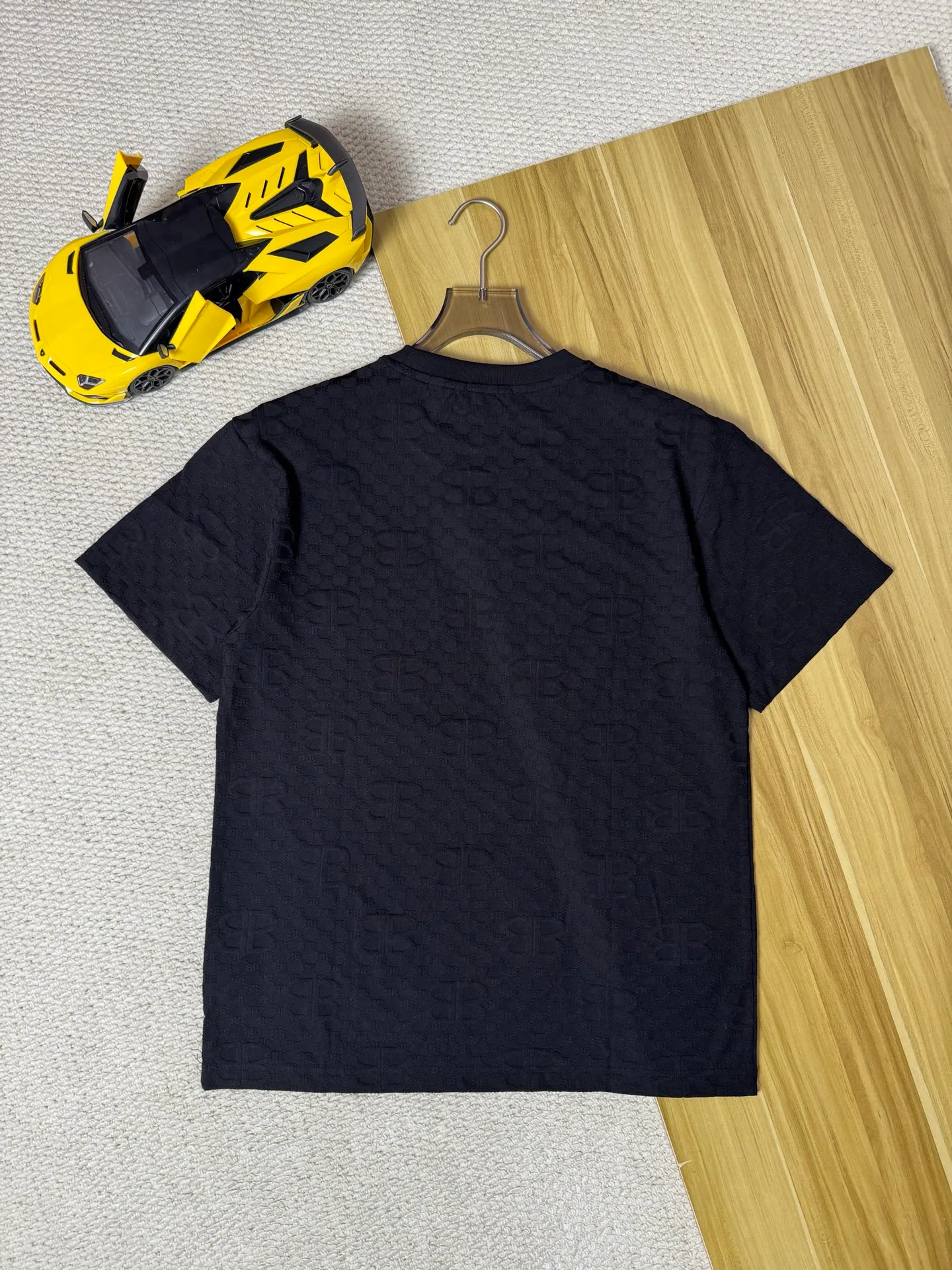 Футболки Женские Balenciaga 11615982