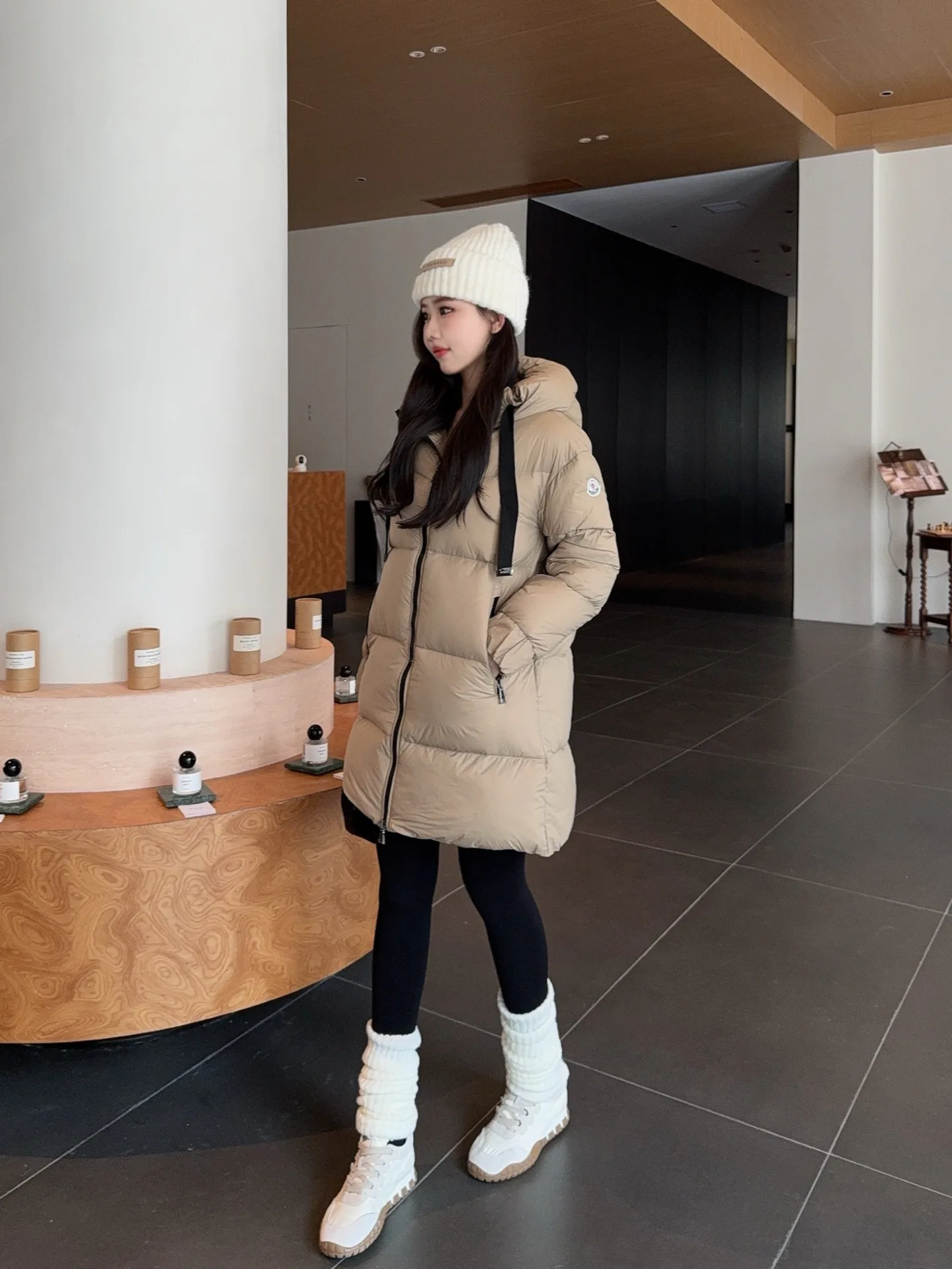 Куртки И Пуховики Женские Moncler 73149