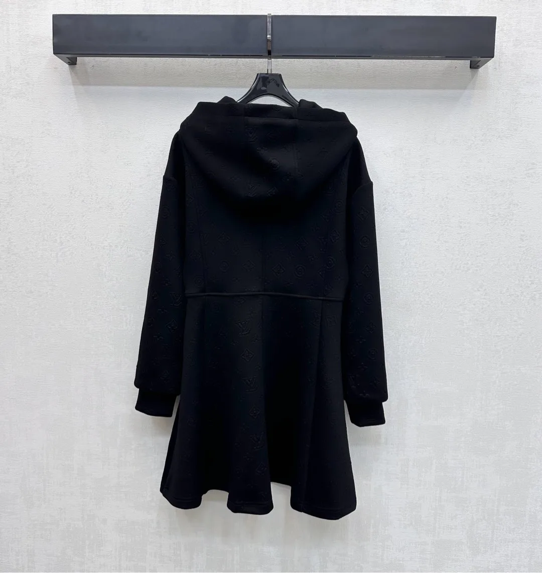 Платья Женские Louis Vuitton 1304904